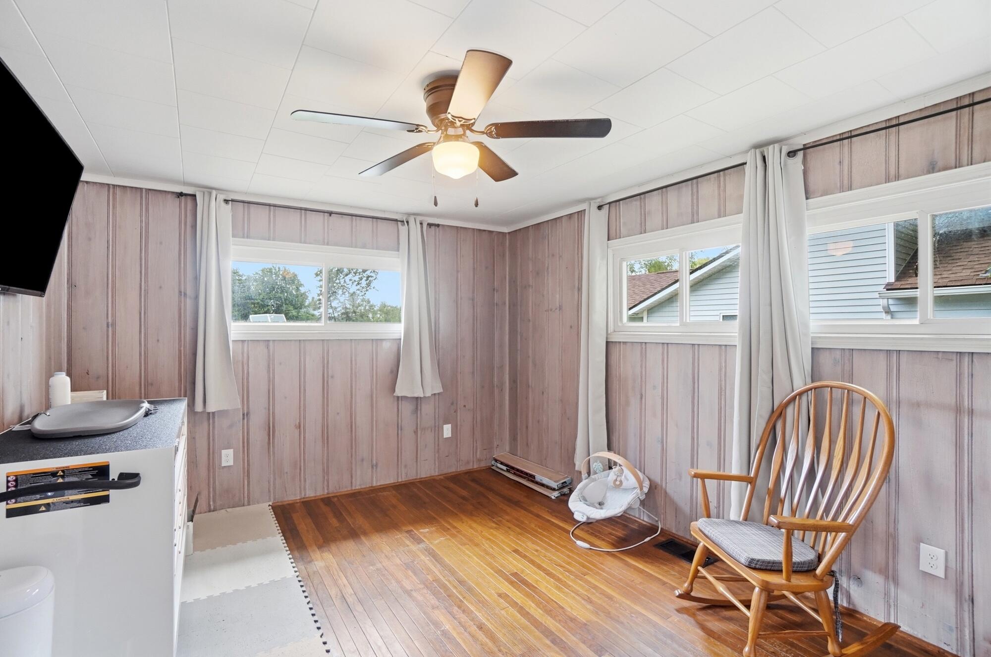 473 County Line, Springfield, Ohio 45502