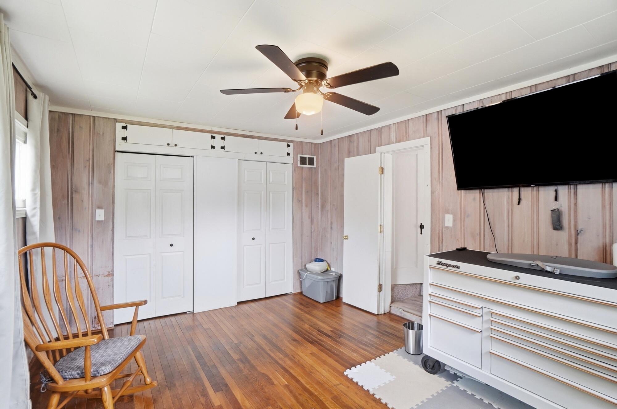 473 County Line, Springfield, Ohio 45502
