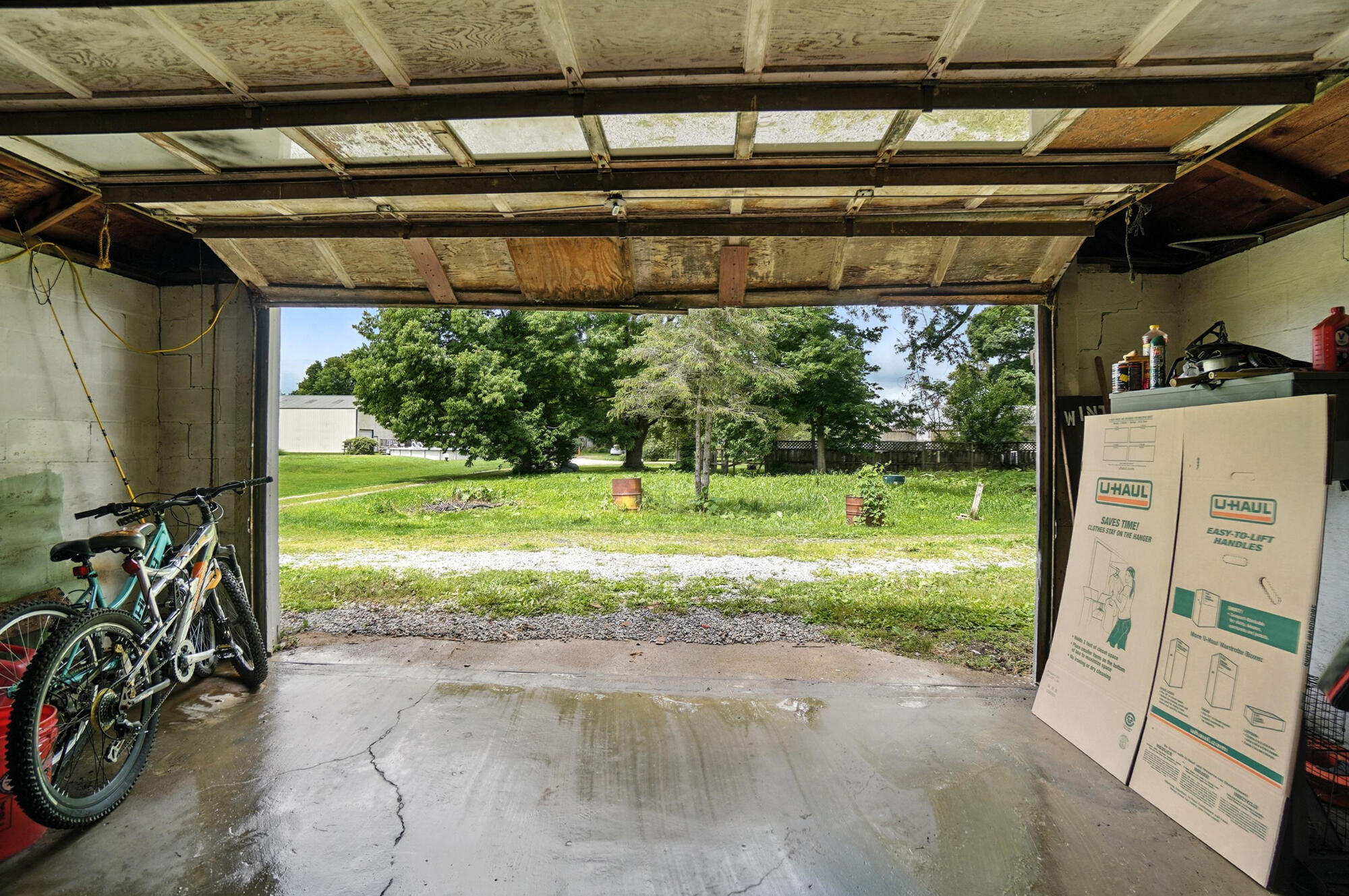 473 County Line, Springfield, Ohio 45502