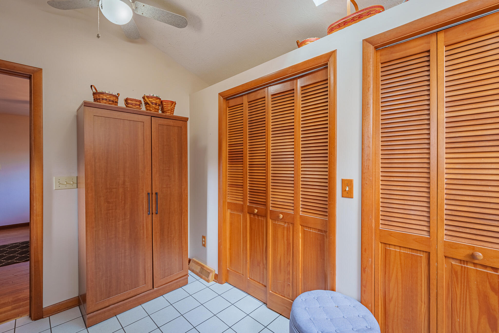 23 Dronfield, Troy, Ohio 45373
