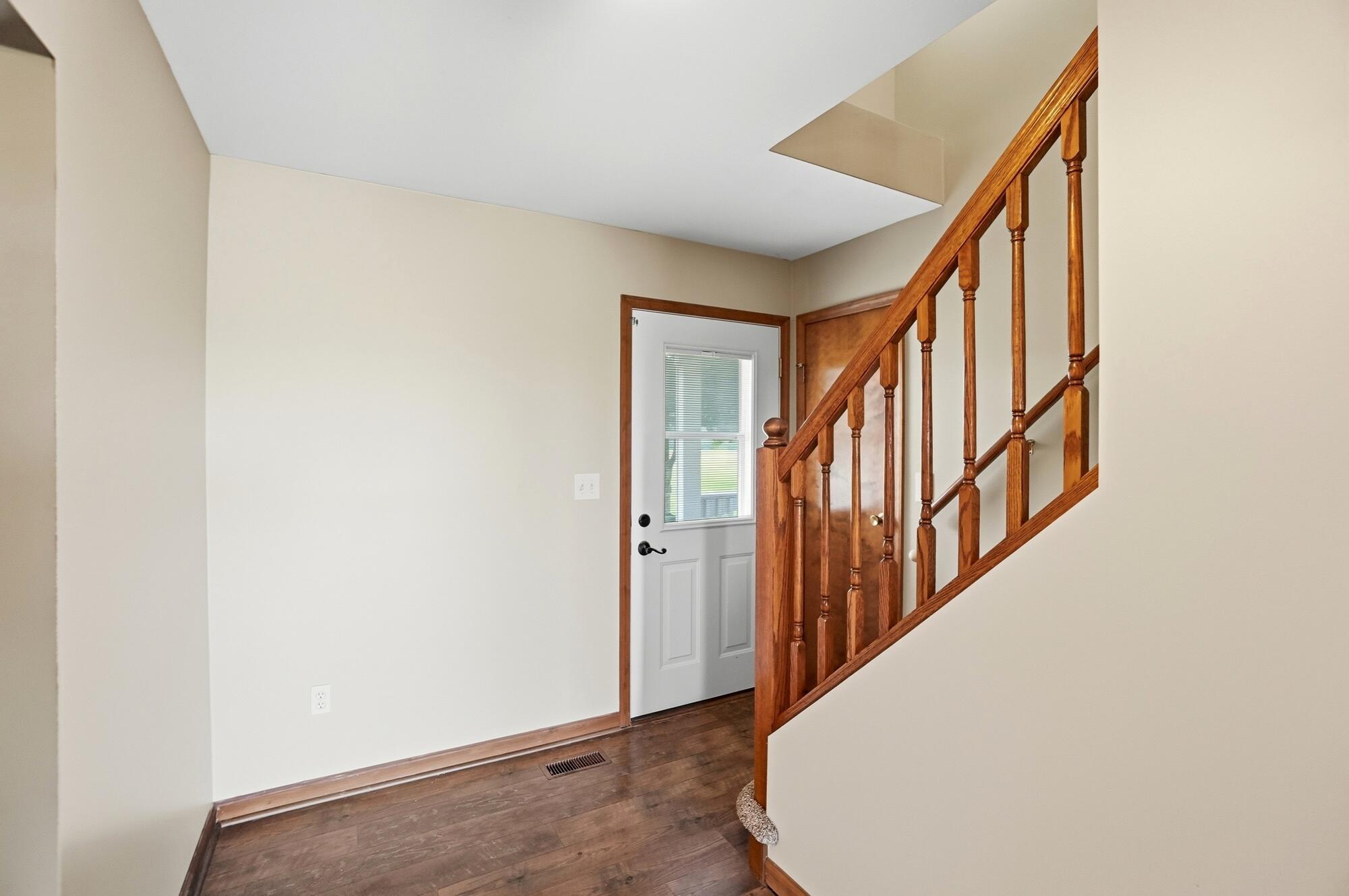 1710 Irvin, Jamestown, Ohio 45335