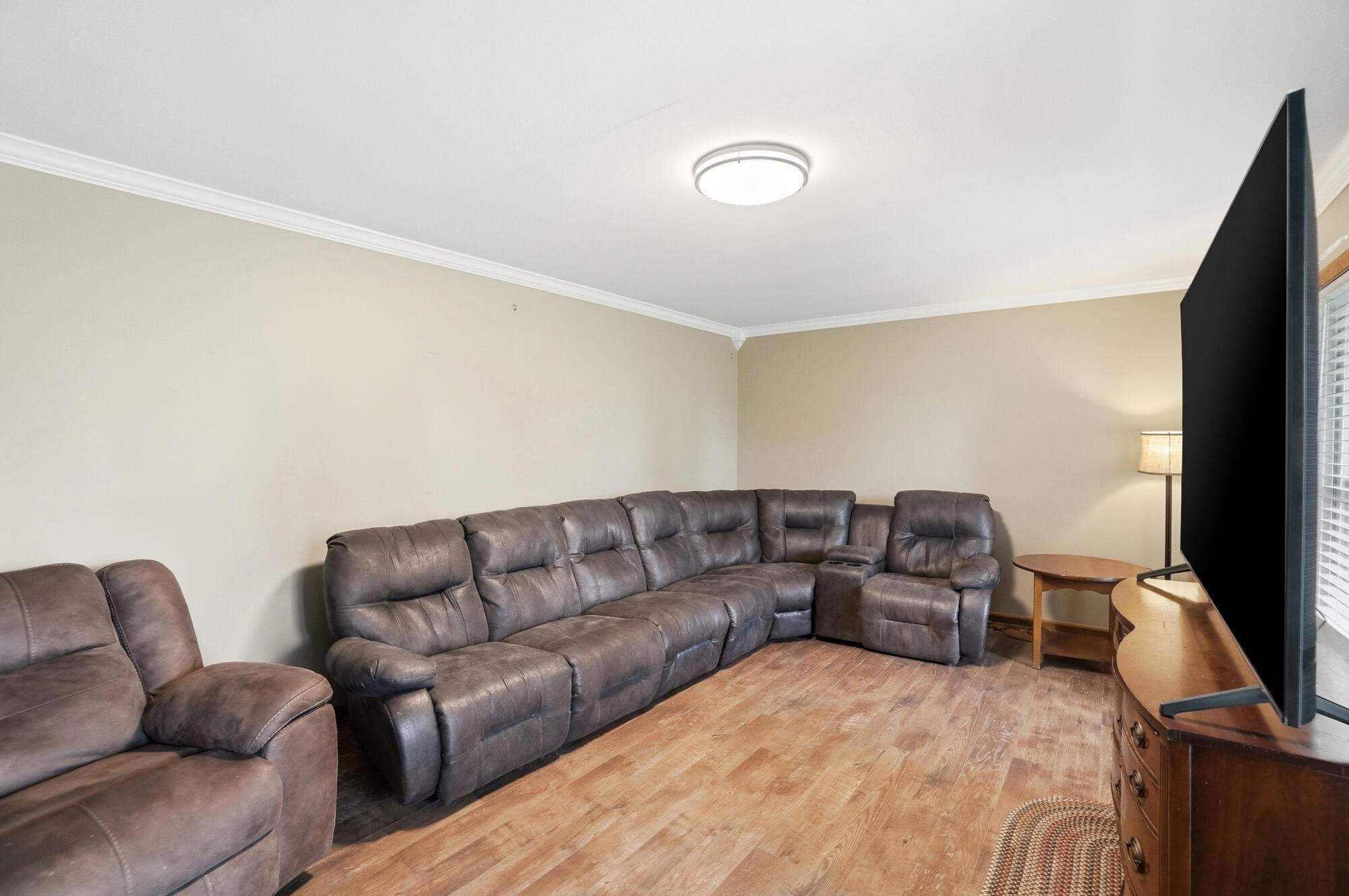 1710 Irvin, Jamestown, Ohio 45335