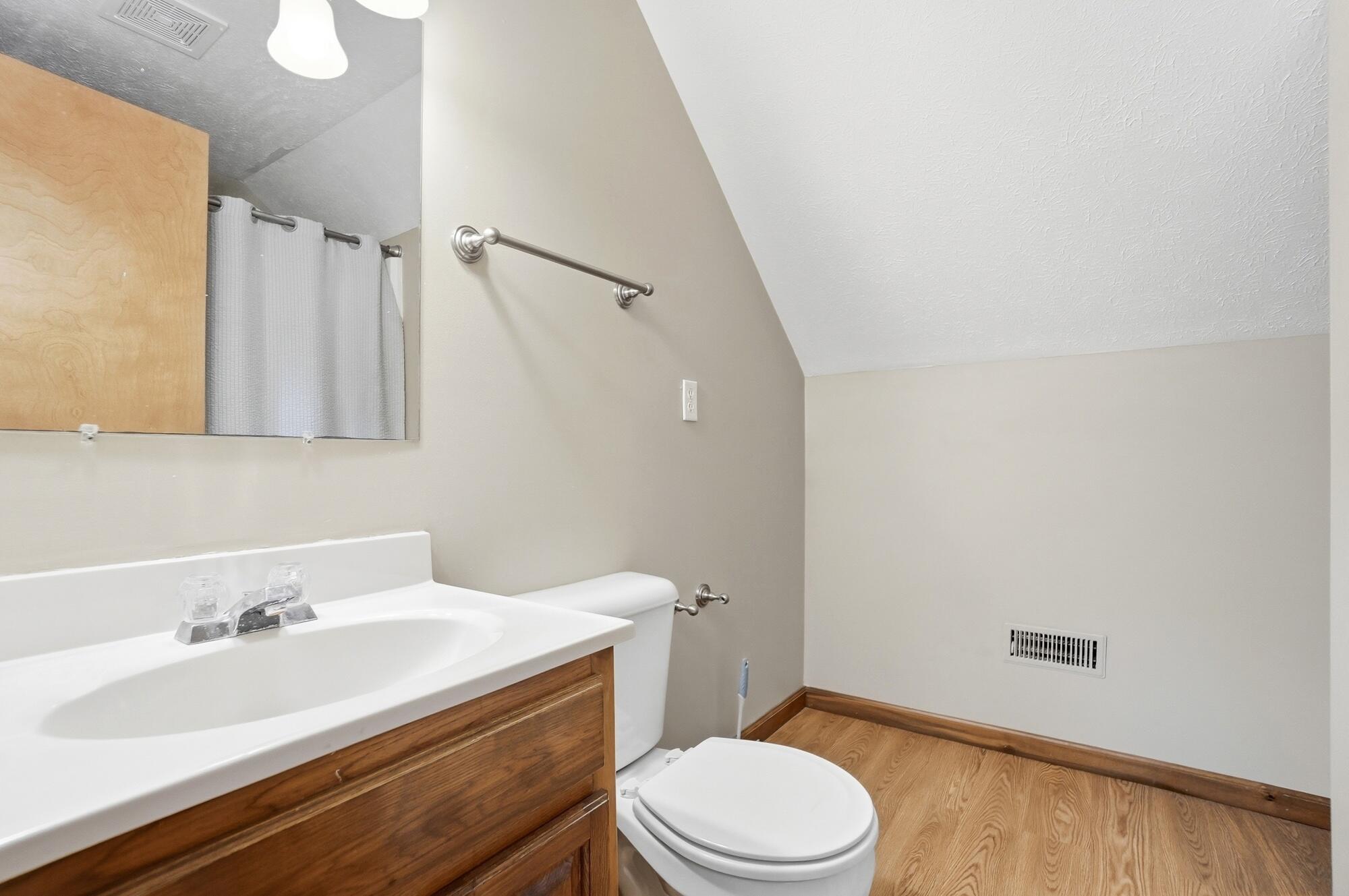 1710 Irvin, Jamestown, Ohio 45335