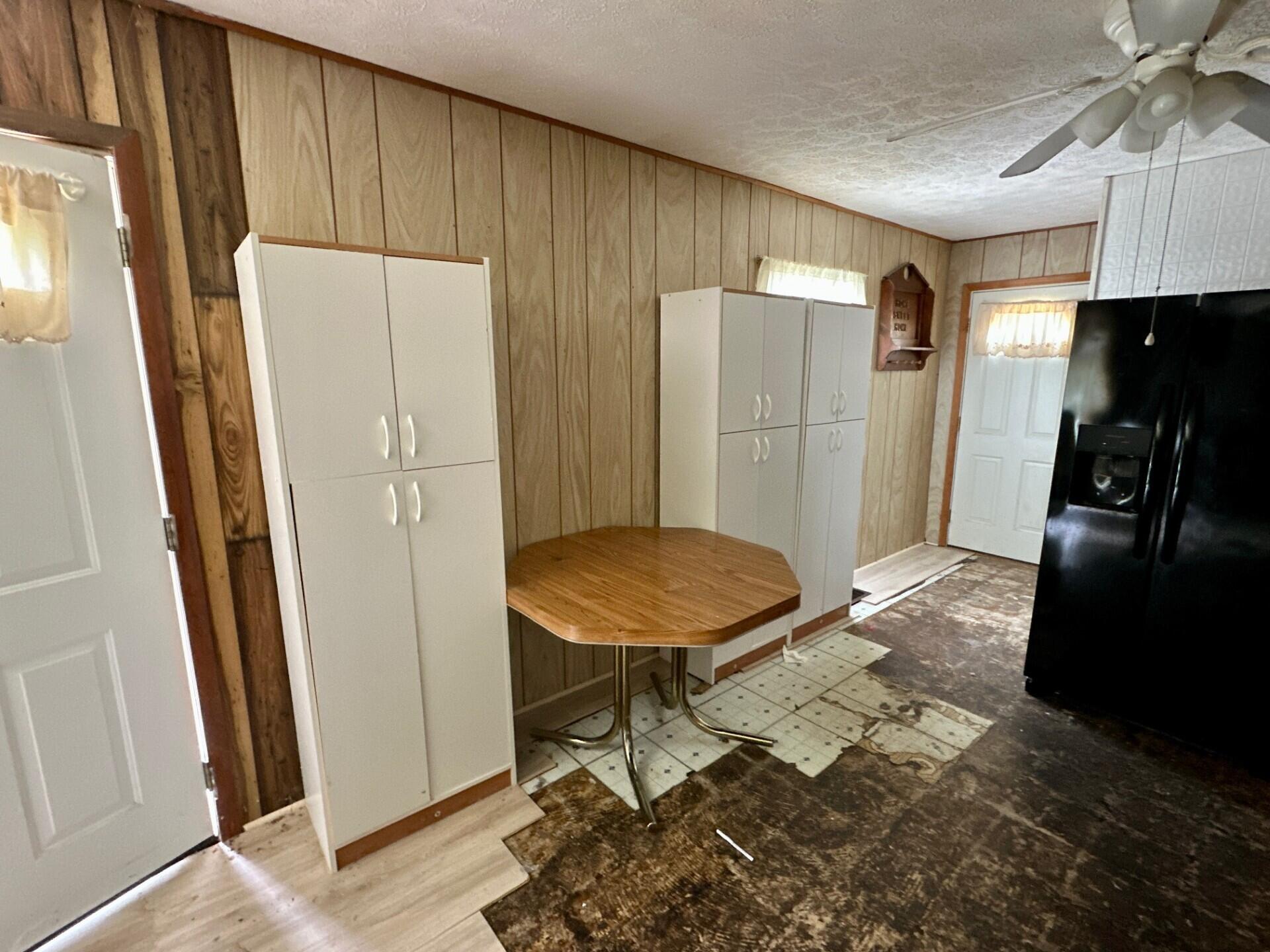 1295 June, Xenia, Ohio 45385