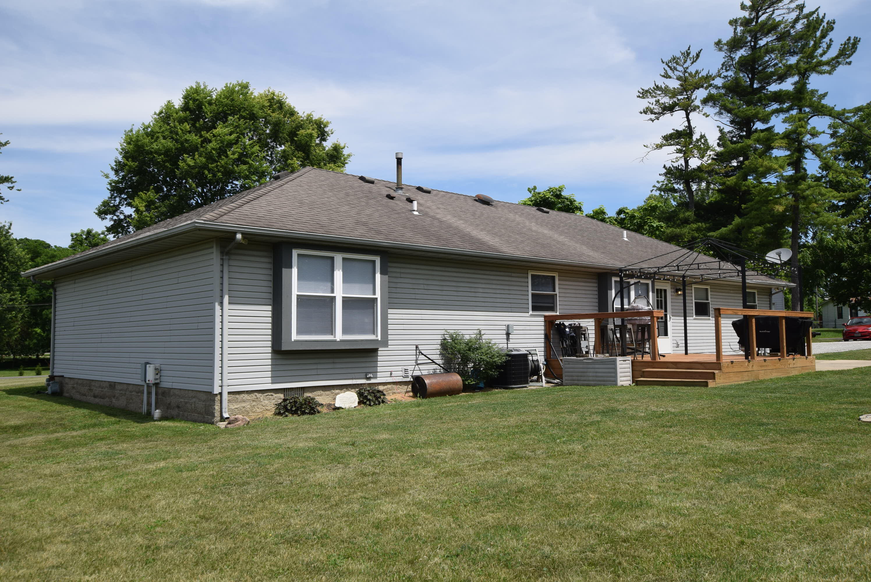 216 4th, Christiansburg, Ohio 45389