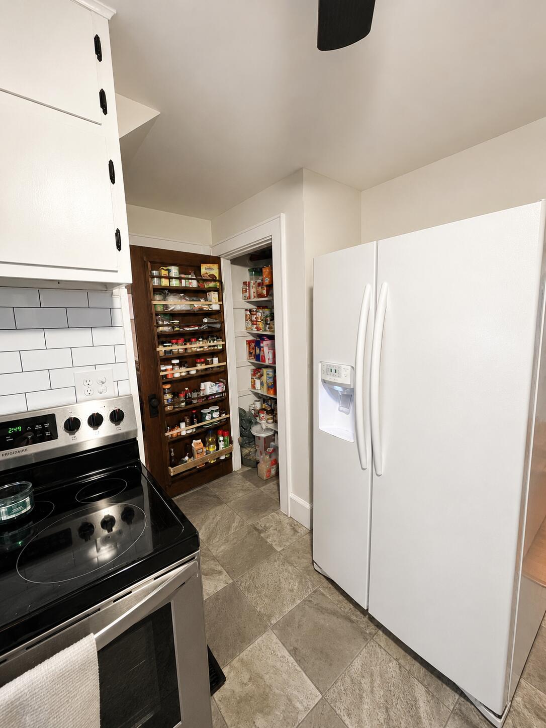 852 Rodgers, Springfield, Ohio 45503