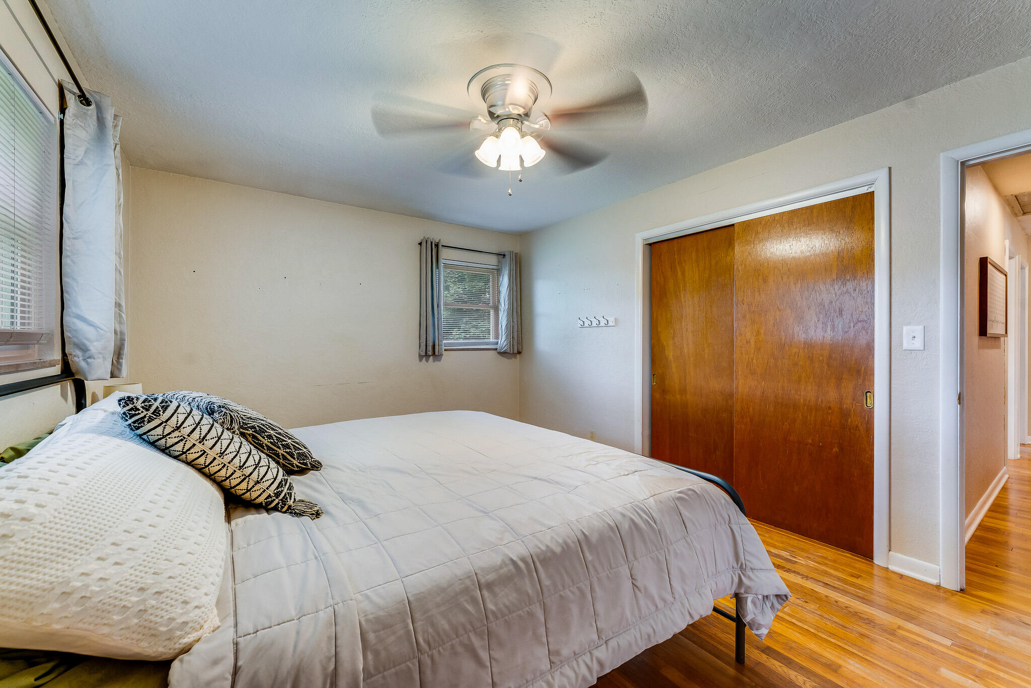 4841 Ridgewood, Springfield, Ohio 45503
