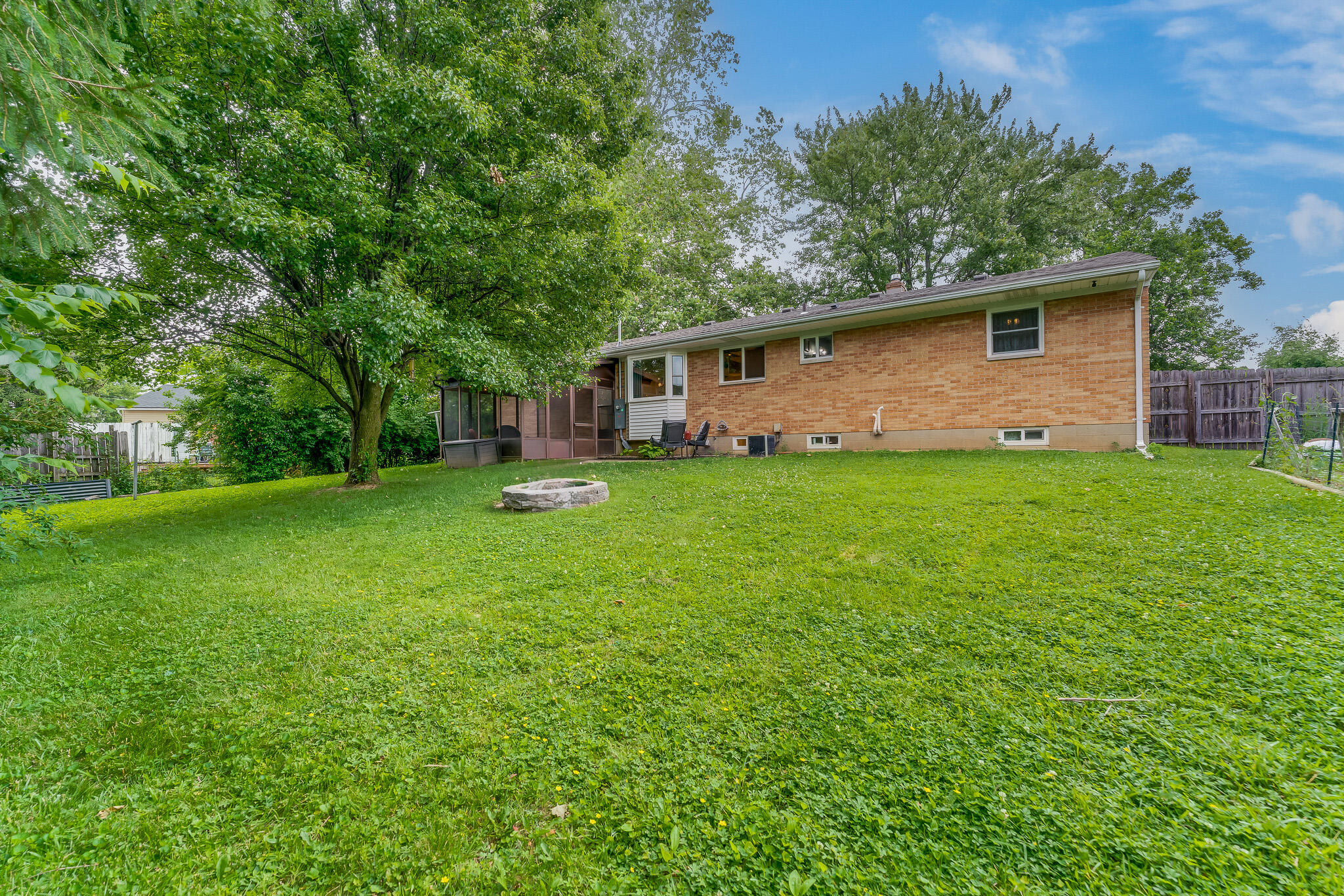 4841 Ridgewood, Springfield, Ohio 45503