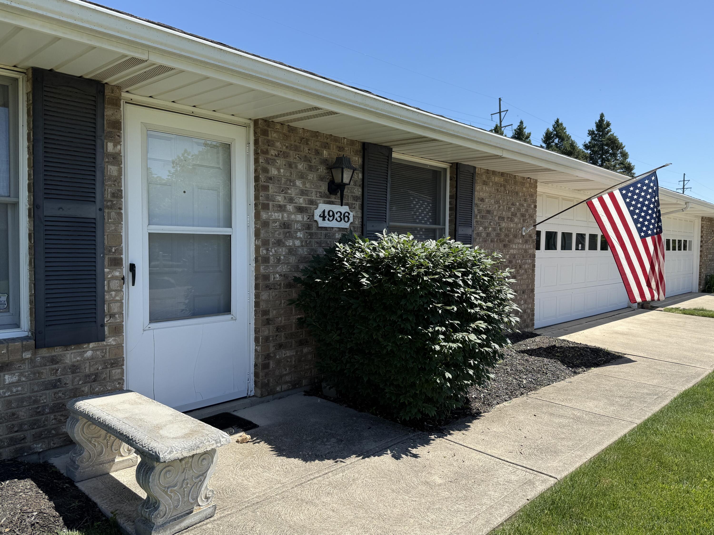4936 Brannan, Springfield, Ohio 45502