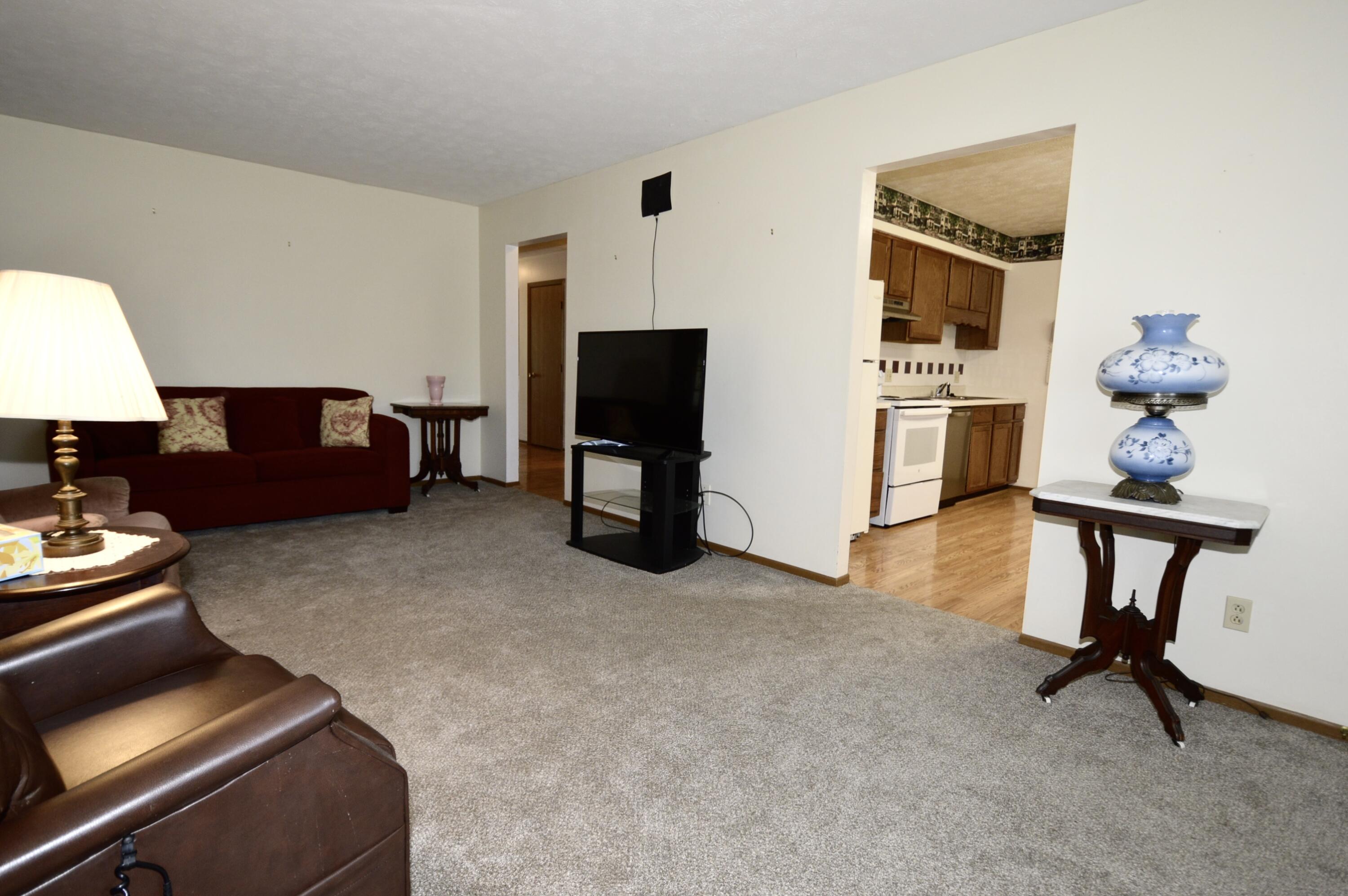 4936 Brannan, Springfield, Ohio 45502