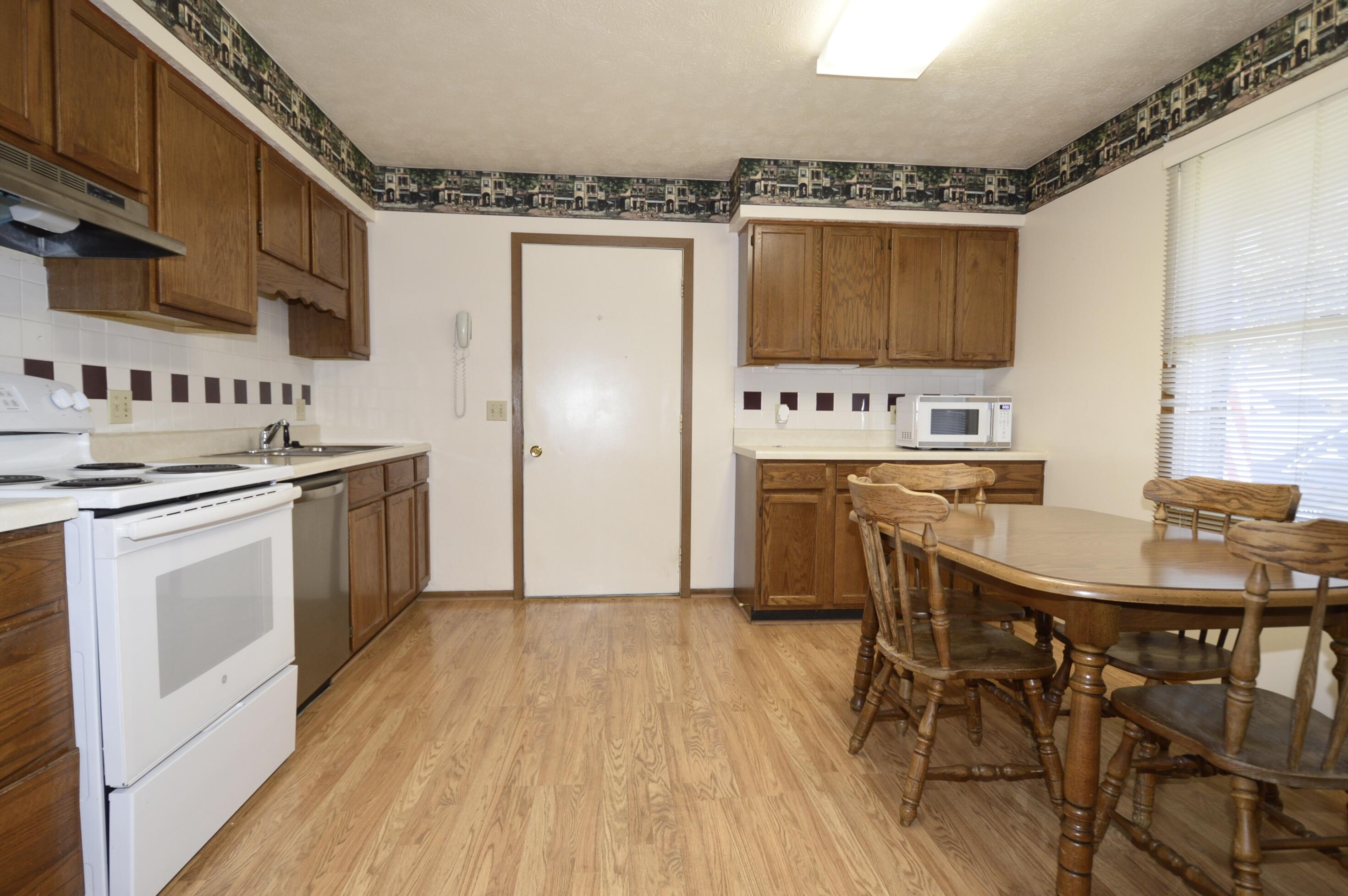 4936 Brannan, Springfield, Ohio 45502