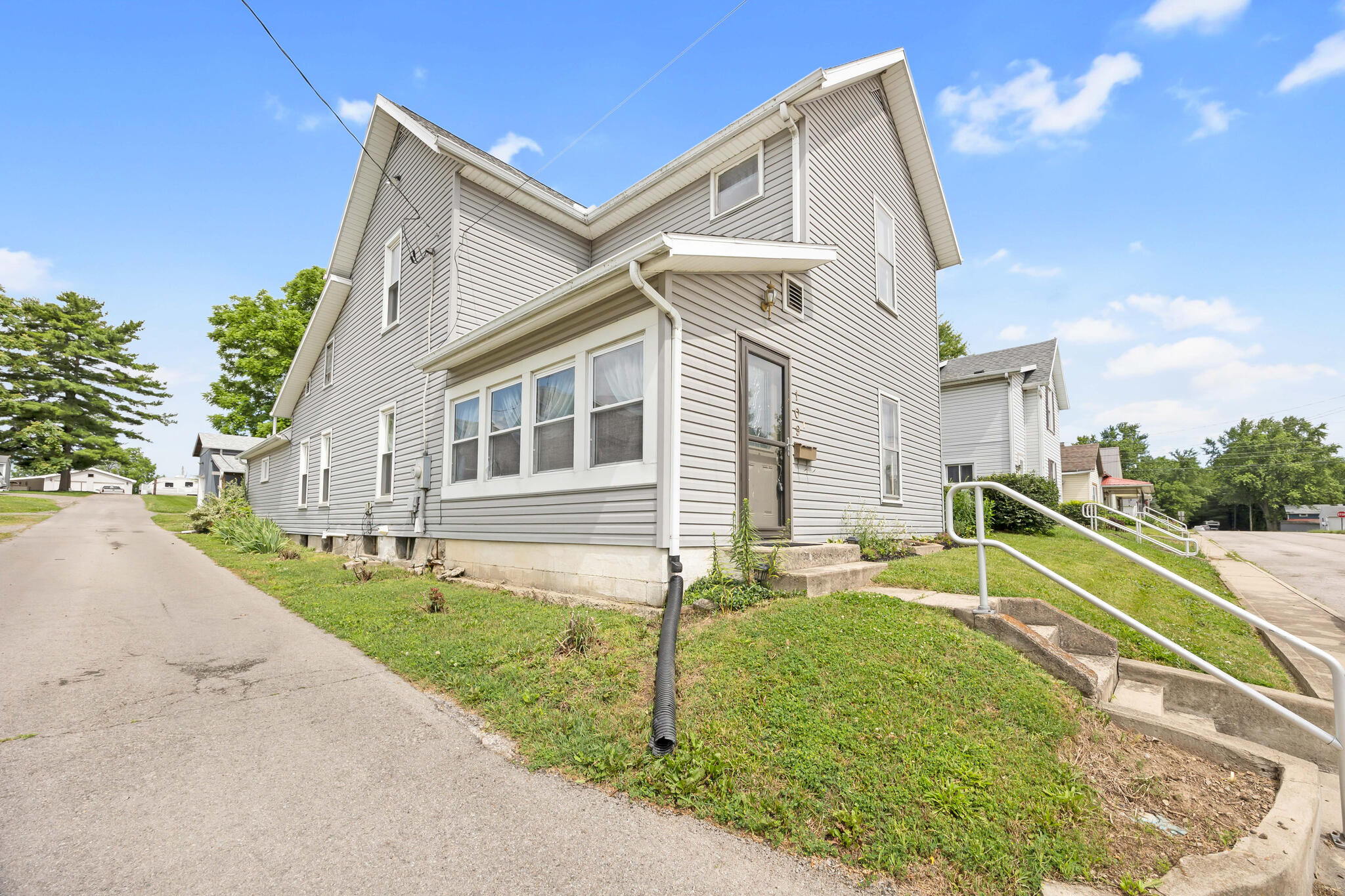 109 Springhill, Bellefontaine, Ohio 43311