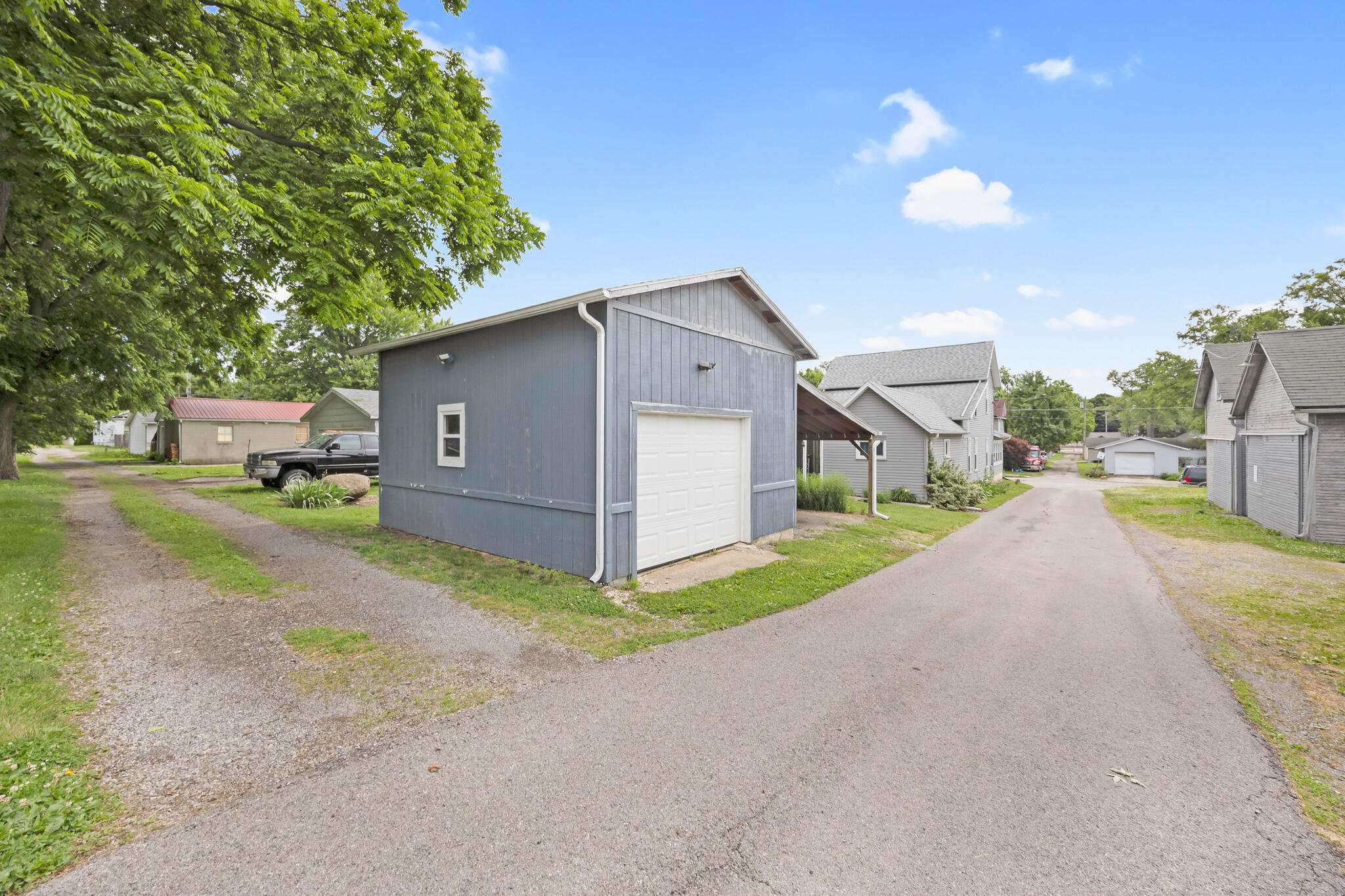 109 Springhill, Bellefontaine, Ohio 43311