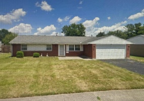 905 Candlewood, Piqua, Ohio 45356, 3 Bedrooms Bedrooms, ,1 BathroomBathrooms,Residential,For Sale,Candlewood,1046371