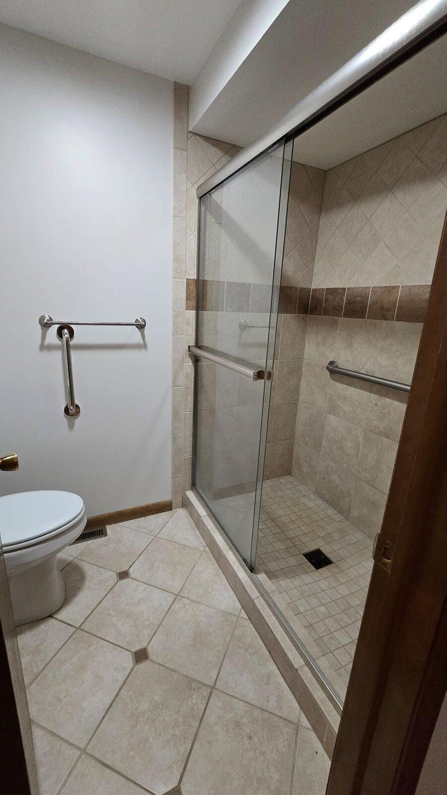 2082 Stowe, Springfield, Ohio 45505