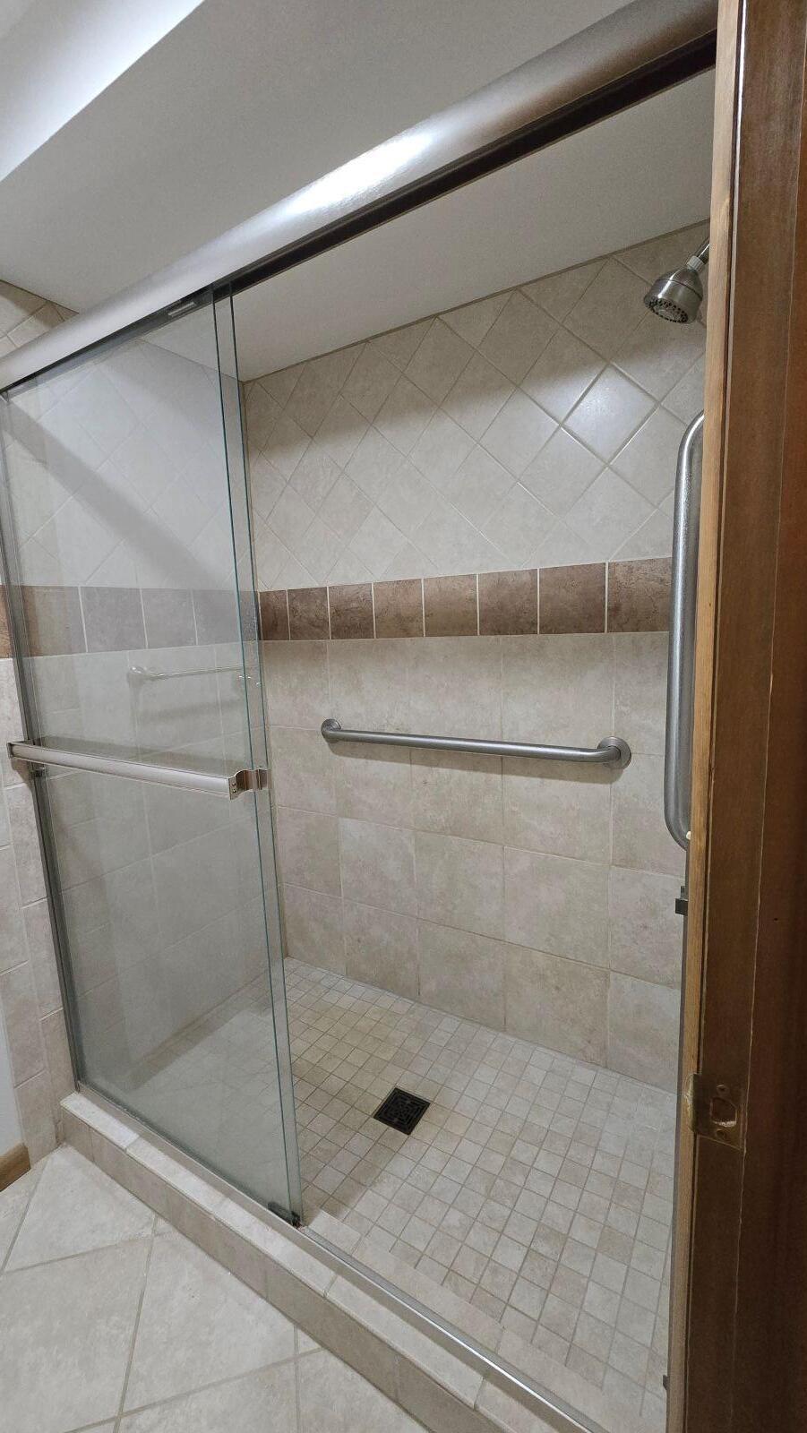 2082 Stowe, Springfield, Ohio 45505