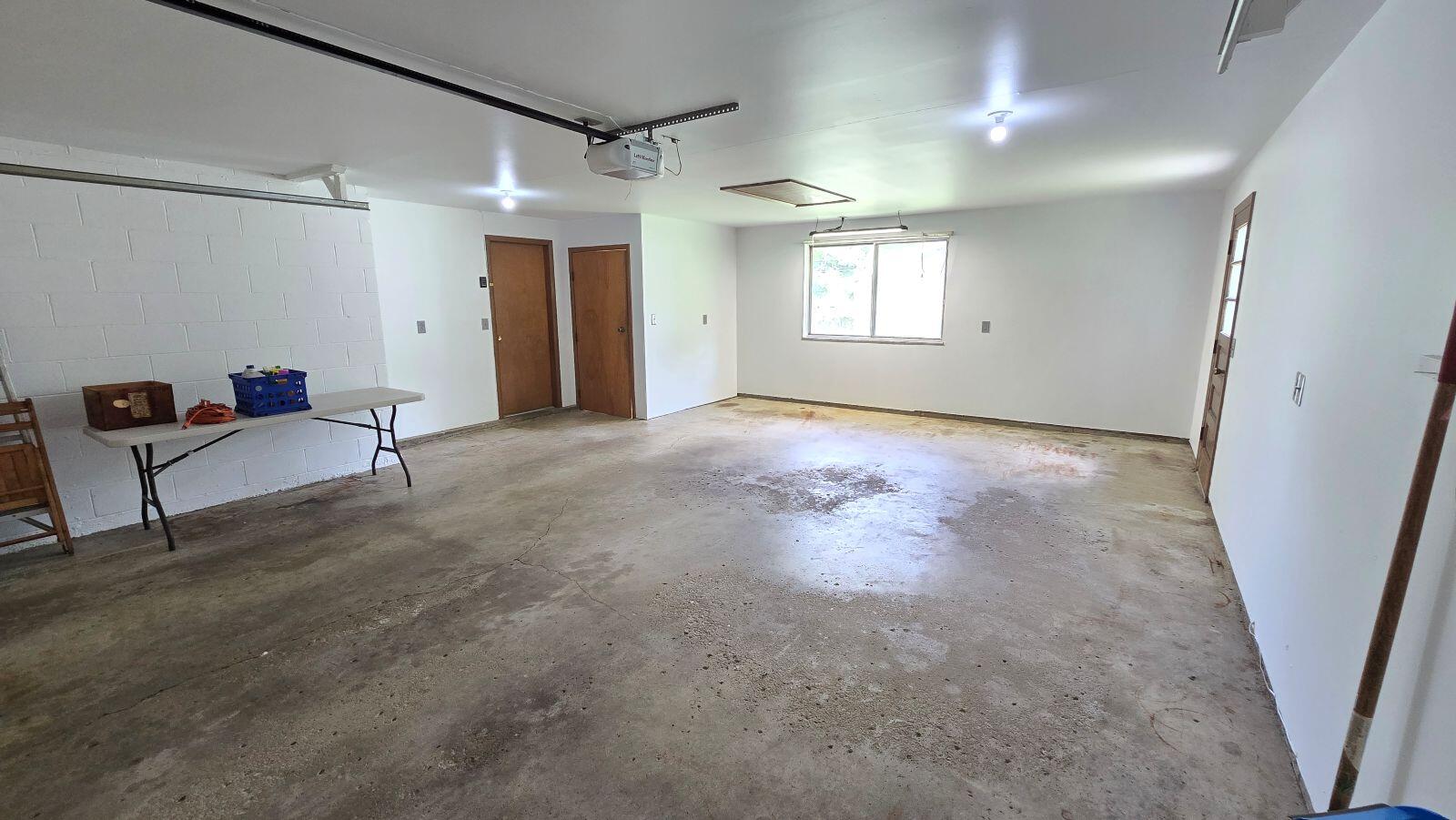 2082 Stowe, Springfield, Ohio 45505