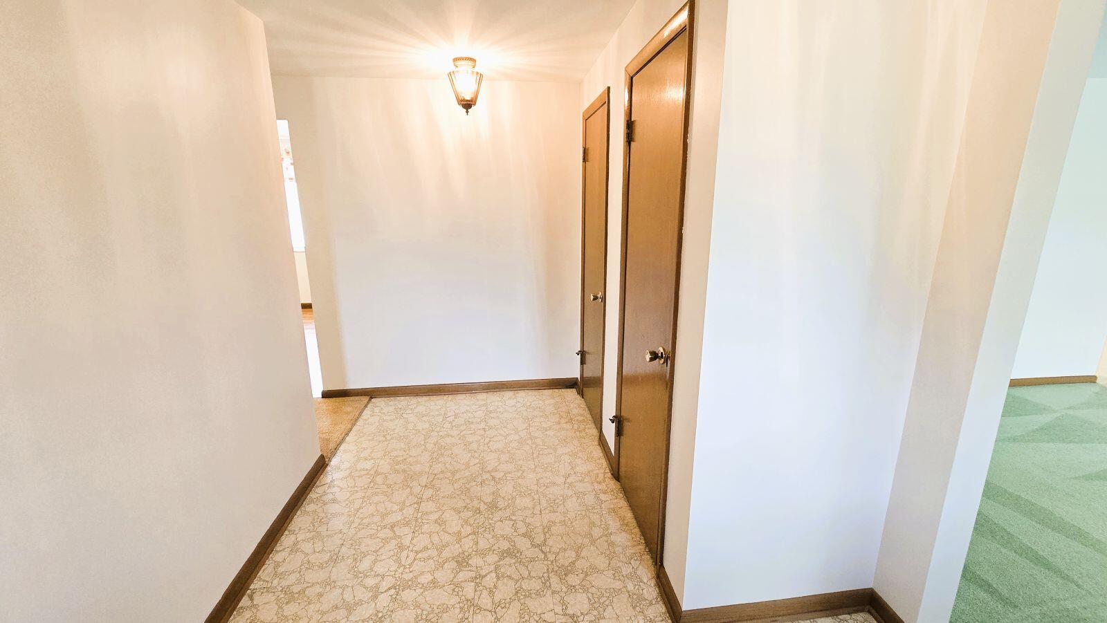 2082 Stowe, Springfield, Ohio 45505