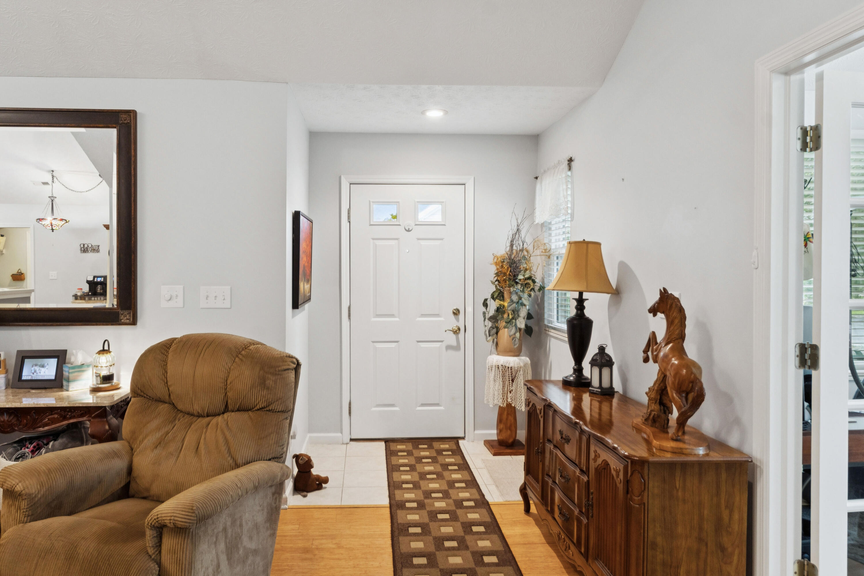 2690 Prestwick Village, Springfield, Ohio 45503