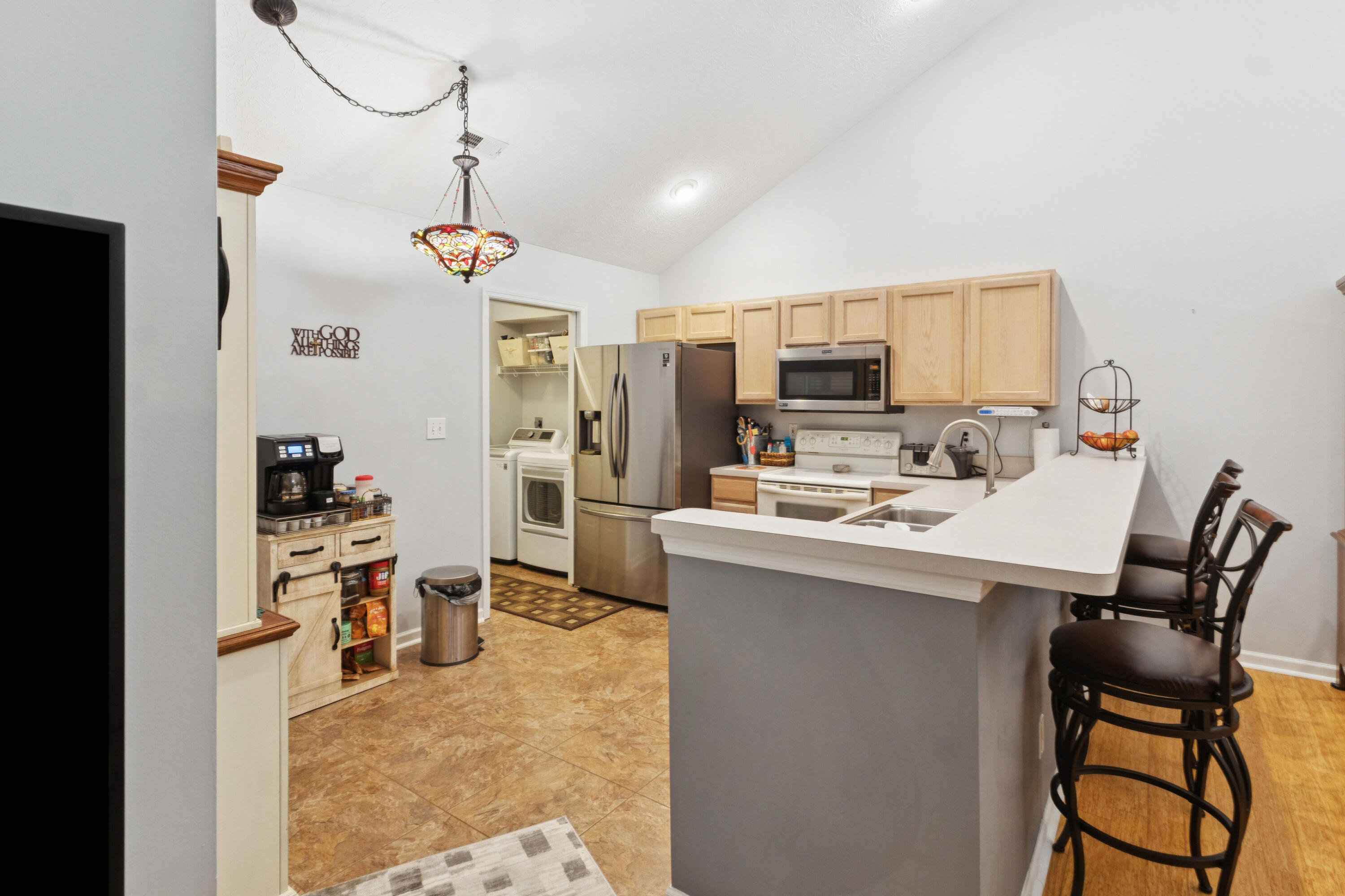 2690 Prestwick Village, Springfield, Ohio 45503