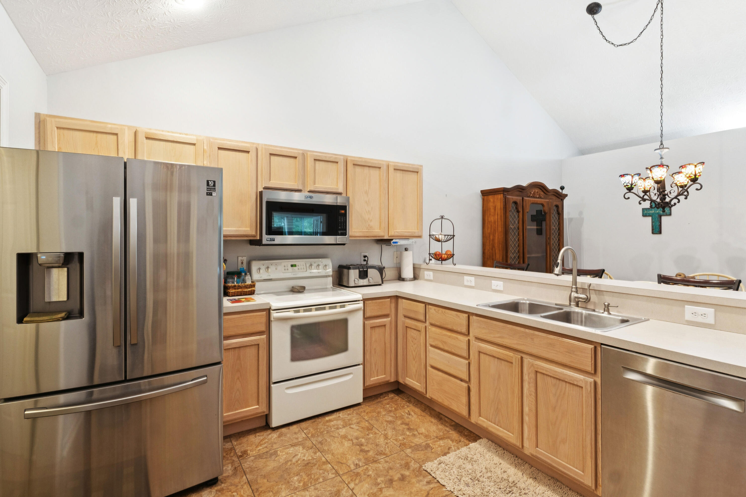 2690 Prestwick Village, Springfield, Ohio 45503