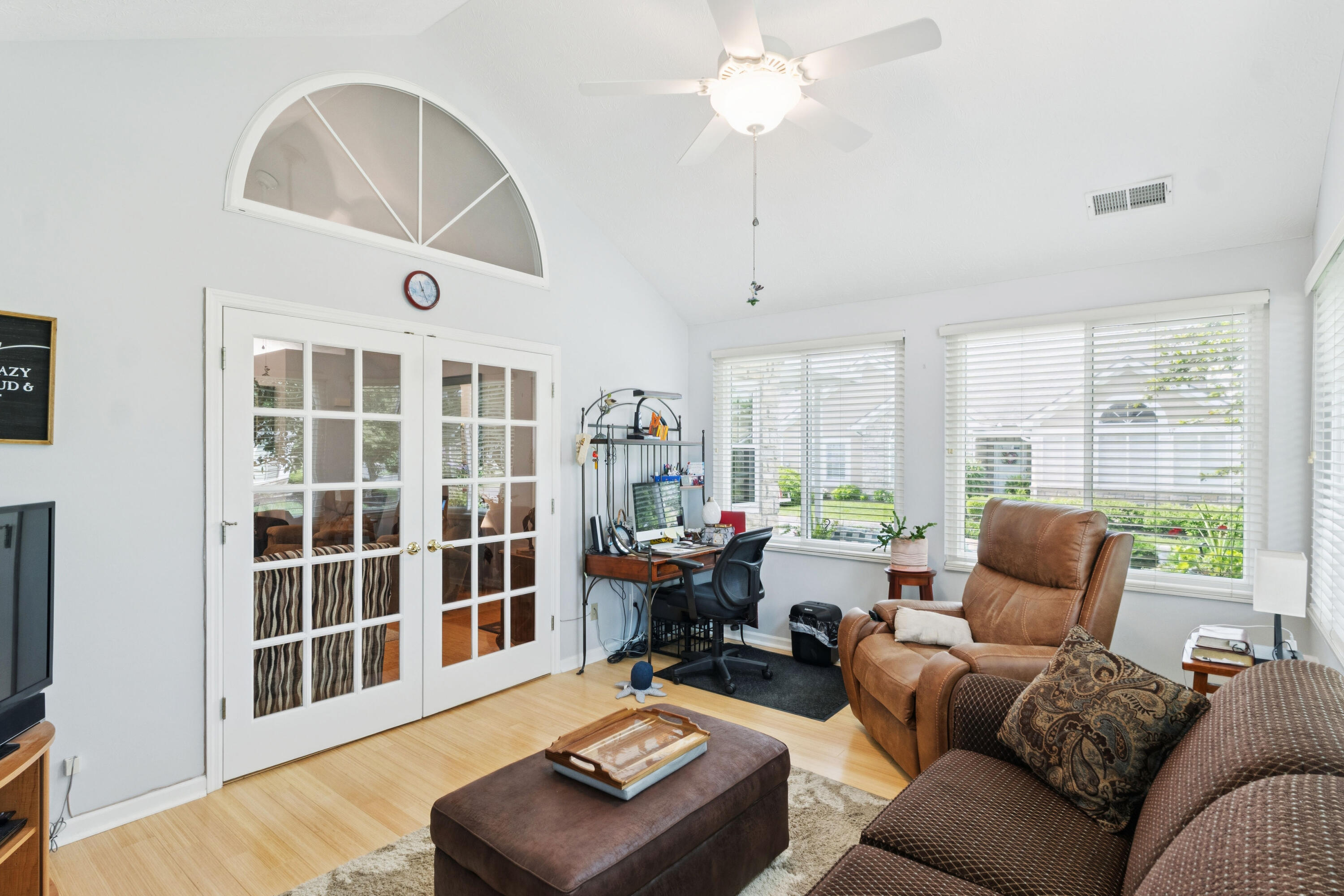 2690 Prestwick Village, Springfield, Ohio 45503