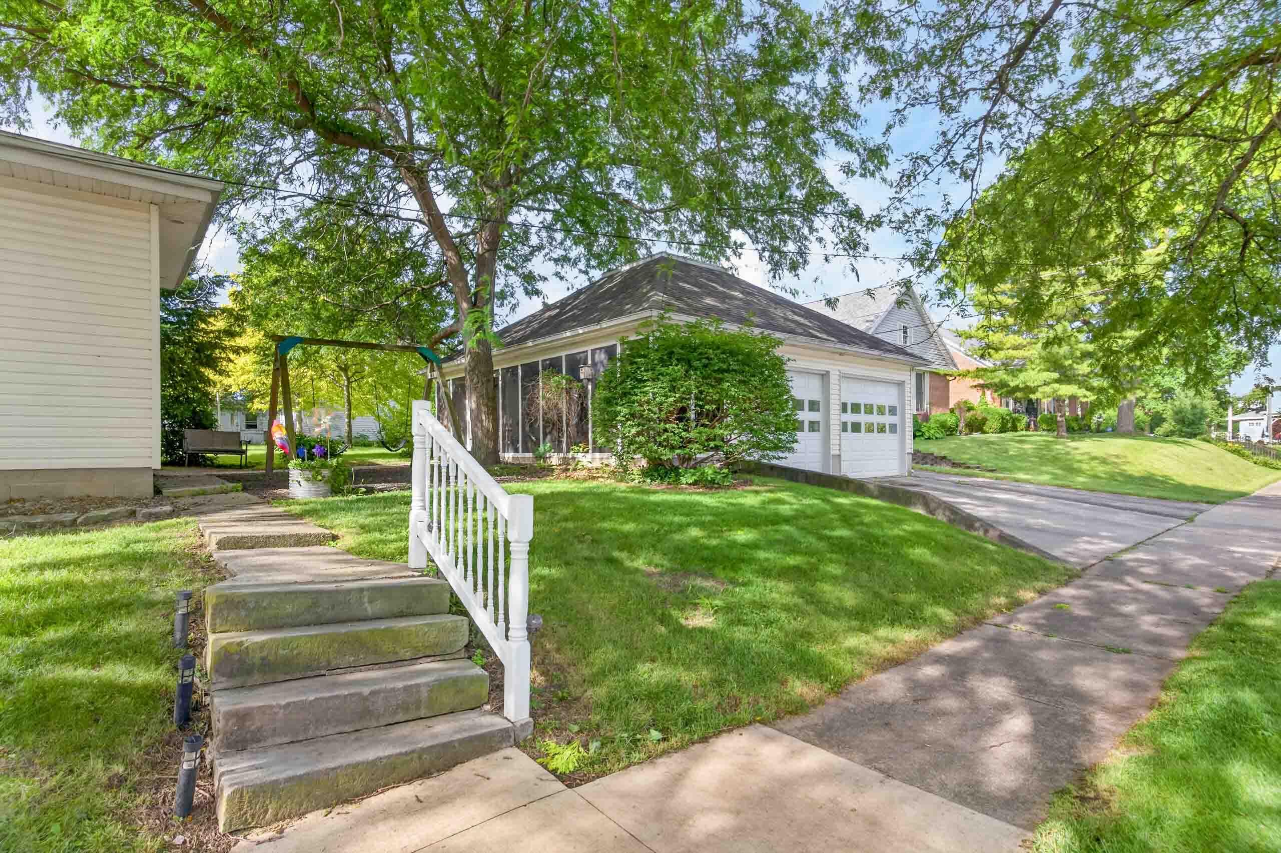101 Court, Wapakoneta, Ohio 45895