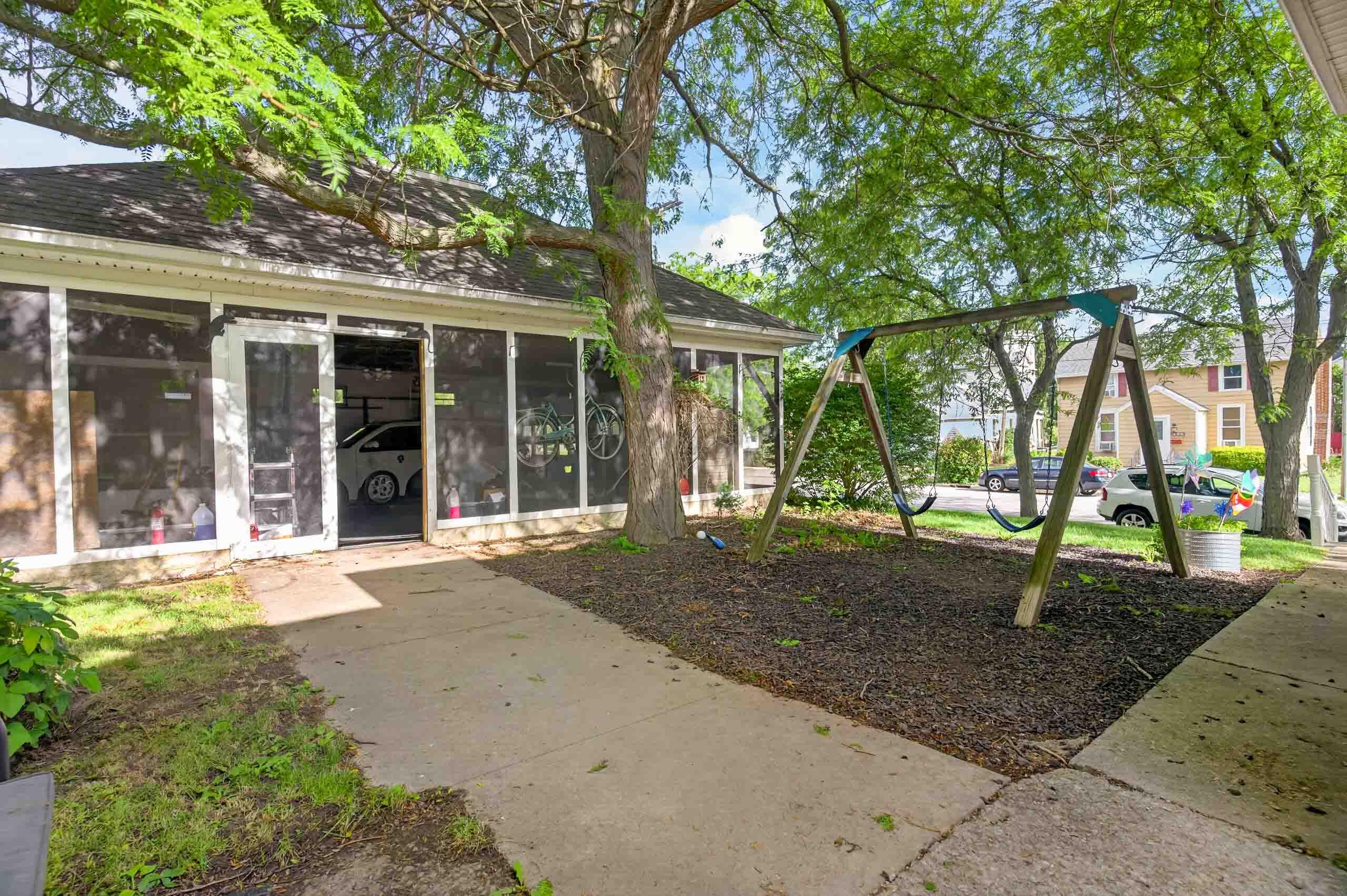 101 Court, Wapakoneta, Ohio 45895