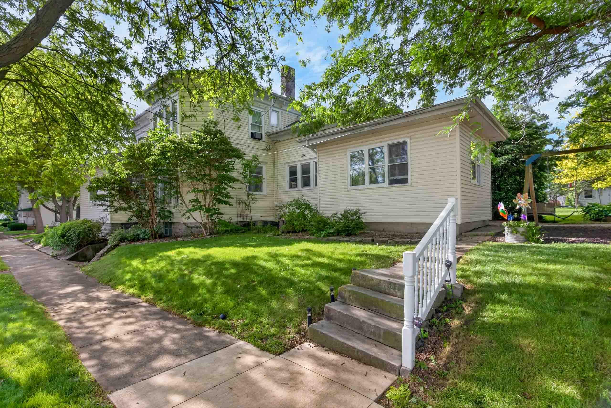 101 Court, Wapakoneta, Ohio 45895