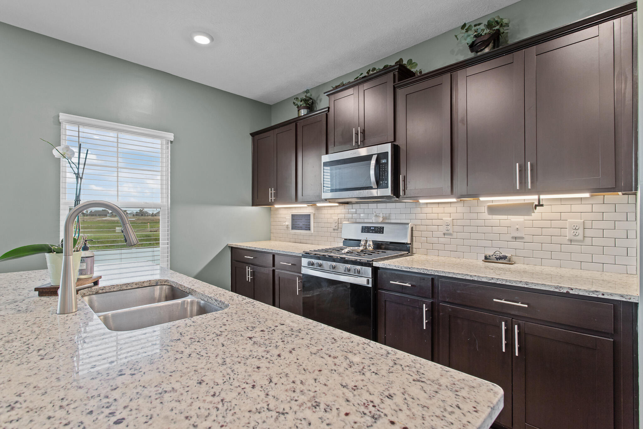 750 Leslie, Plain City, Ohio 43064
