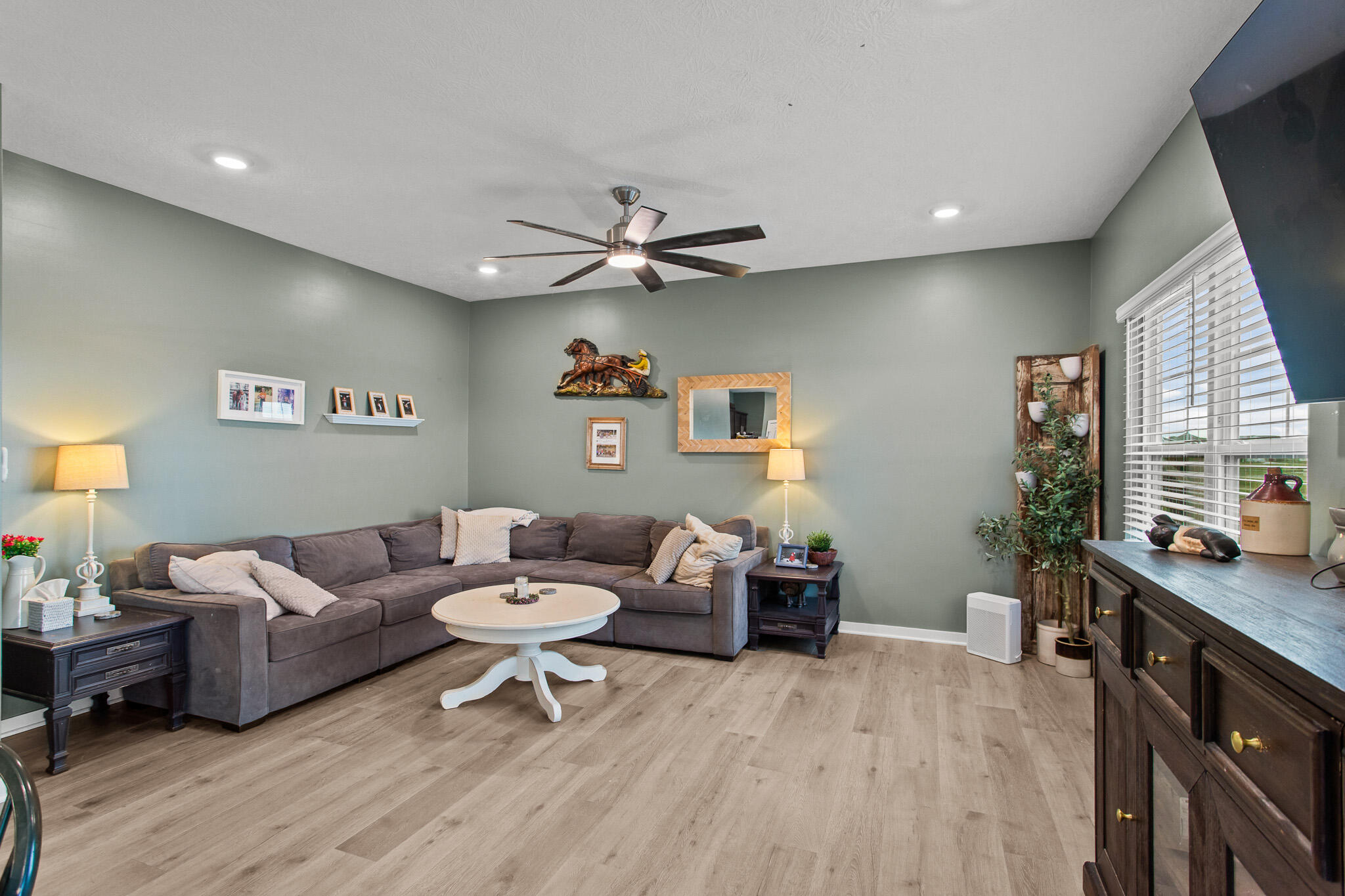750 Leslie, Plain City, Ohio 43064