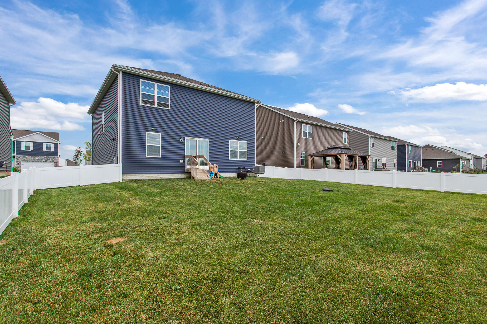 750 Leslie, Plain City, Ohio 43064