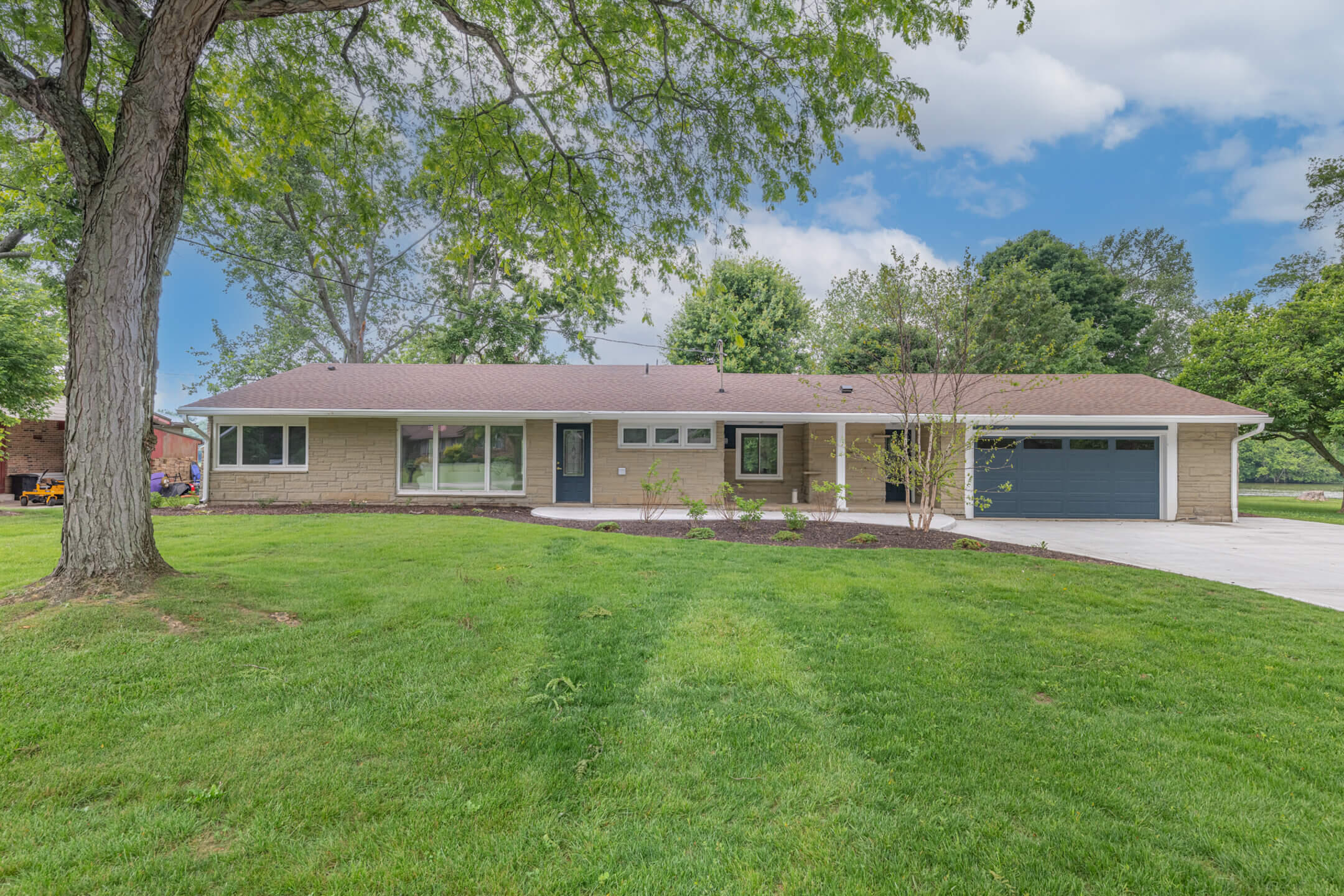 1091 Sylvan Shores, South Vienna, Ohio 45369