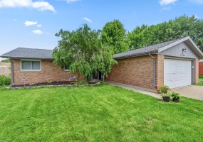 8136 Gibson, Fairborn, Ohio 45324, 3 Bedrooms Bedrooms, ,1 BathroomBathrooms,Residential,For Sale,Gibson,1046399