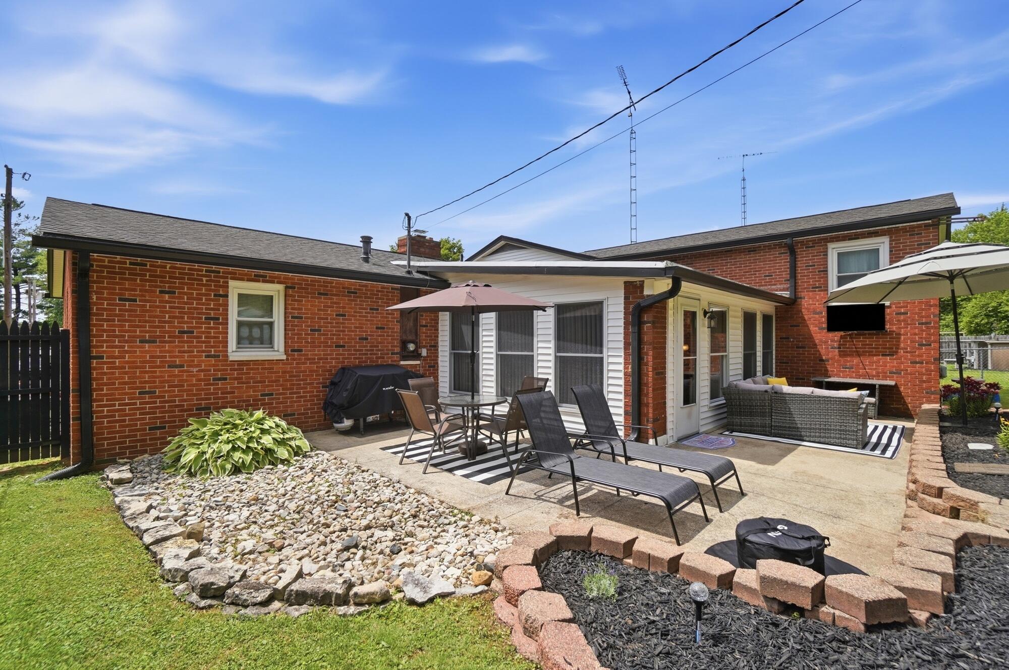 413 Lincoln, New Paris, Ohio 45347