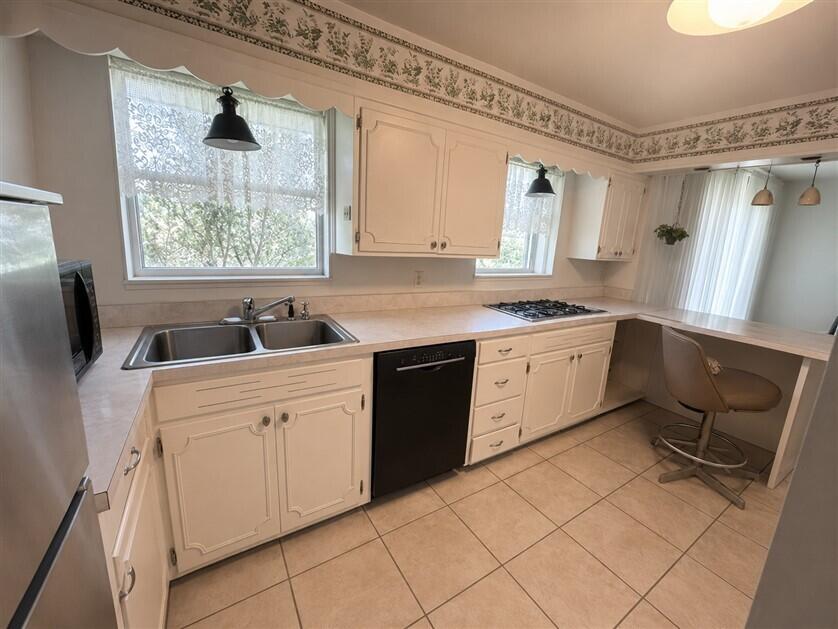 10528 State Road 227, Fountain City, Indiana 47341