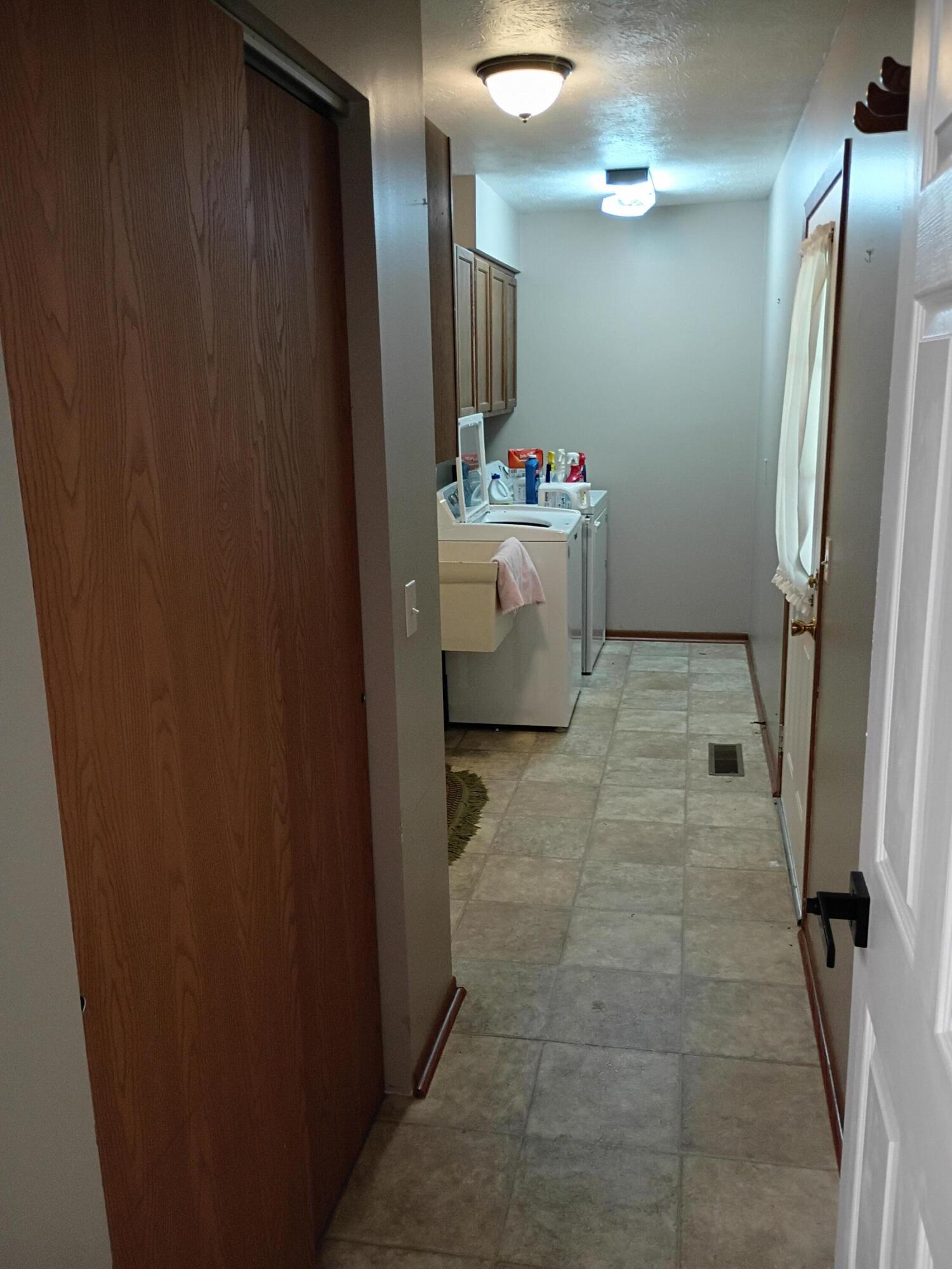 541 Argonne, Springfield, Ohio 45503