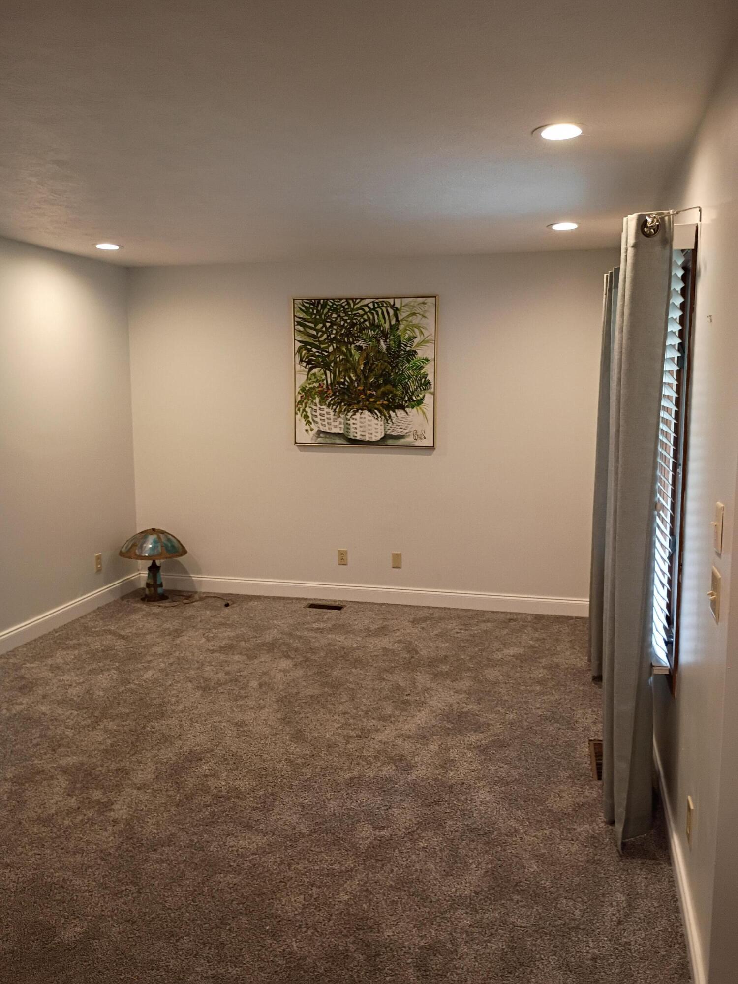 541 Argonne, Springfield, Ohio 45503