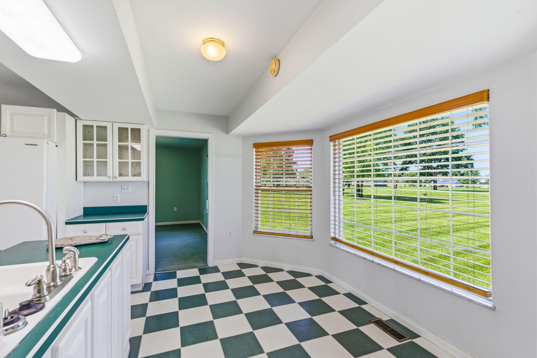 120 Watson, London, Ohio 43140