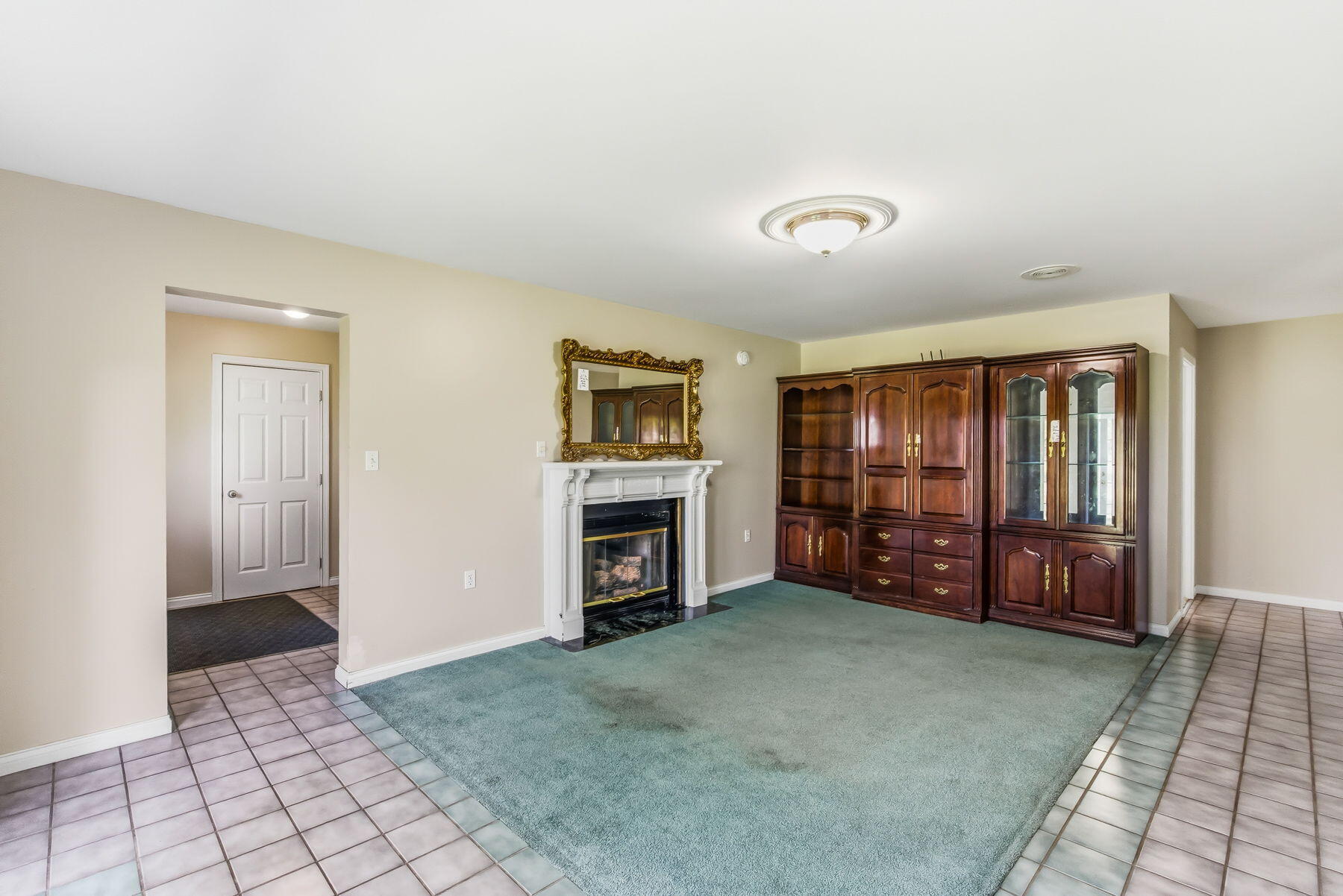 120 Watson, London, Ohio 43140