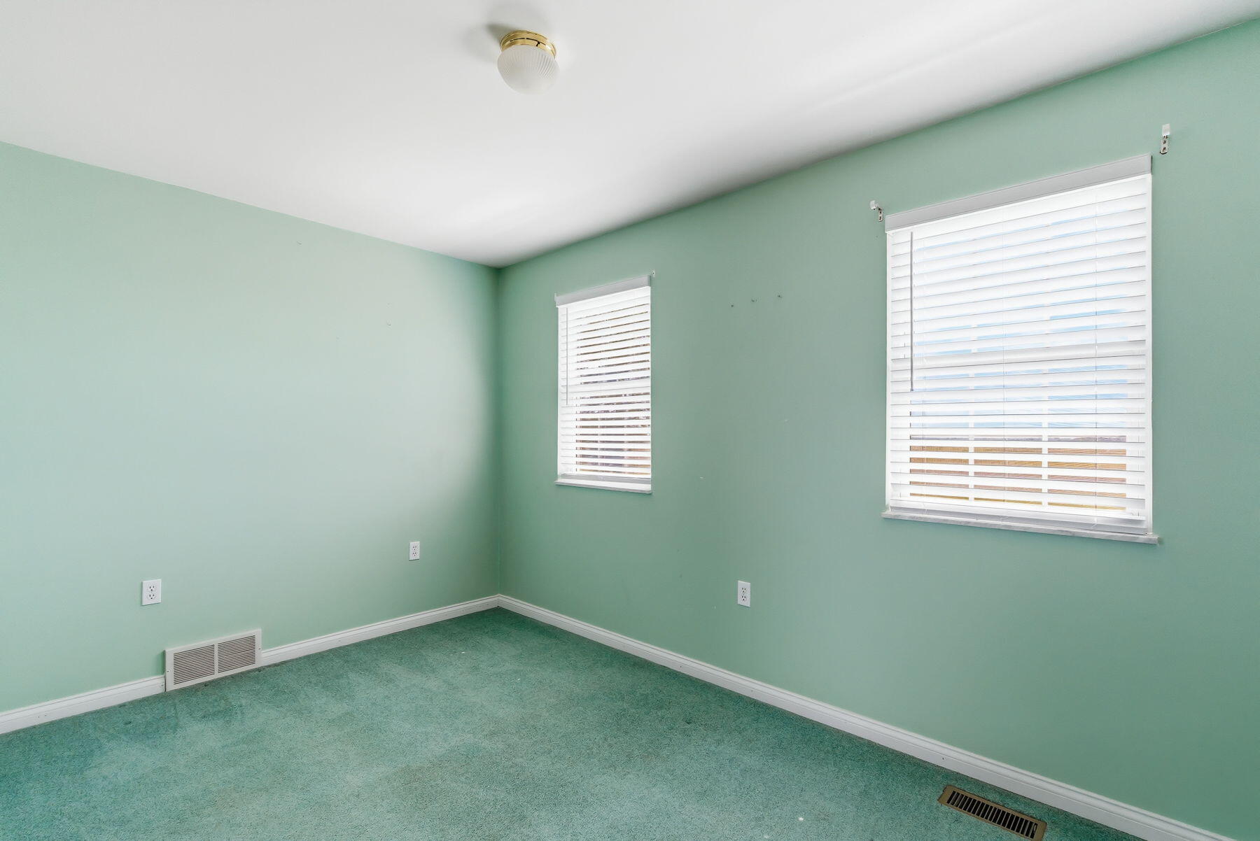 120 Watson, London, Ohio 43140