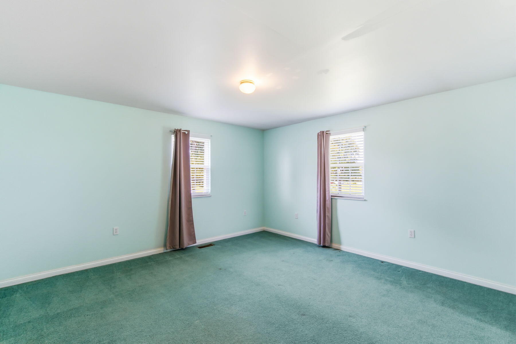 120 Watson, London, Ohio 43140