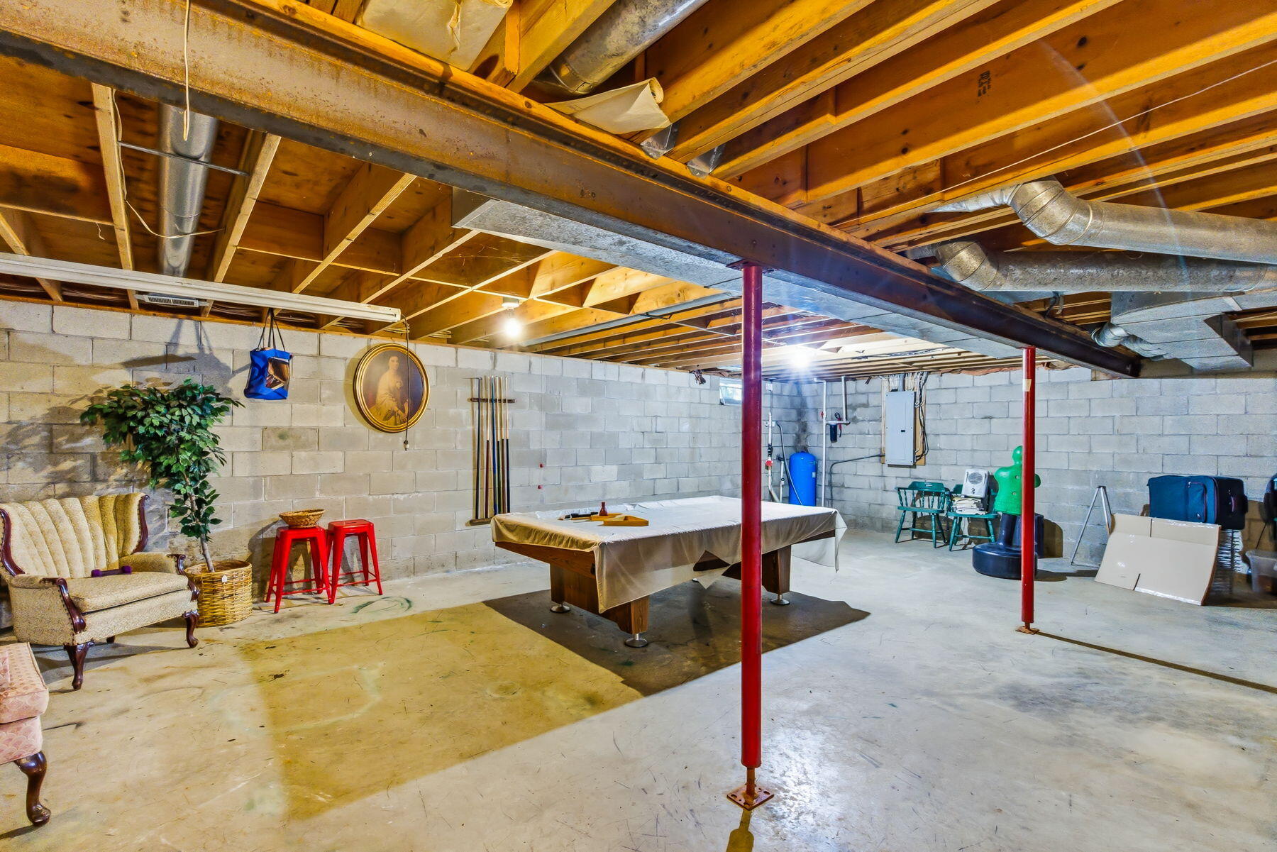 120 Watson, London, Ohio 43140