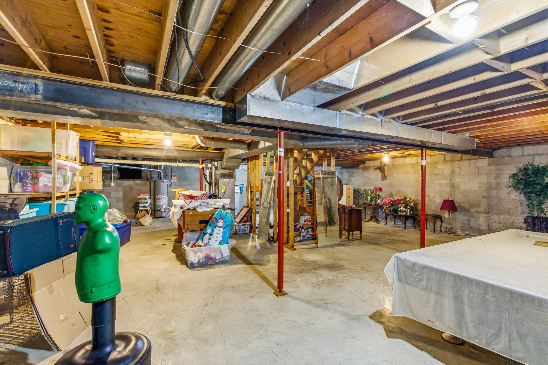 120 Watson, London, Ohio 43140
