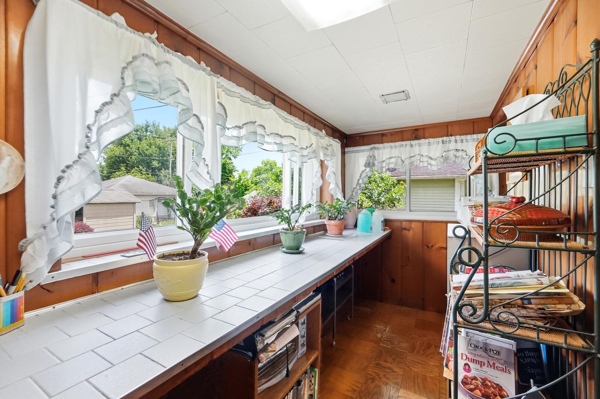 204 Belleaire, Springfield, Ohio 45503