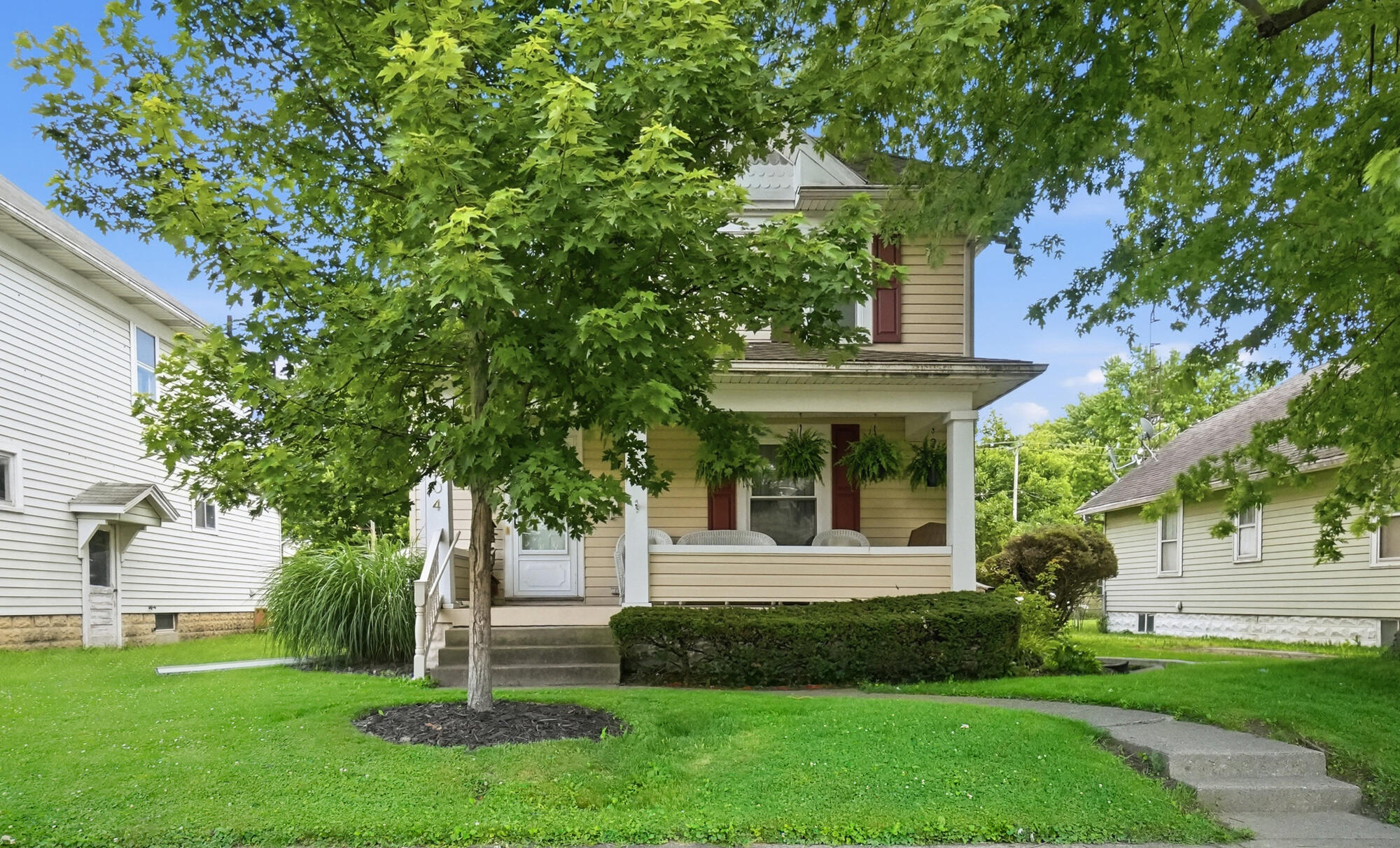 204 Belleaire, Springfield, Ohio 45503