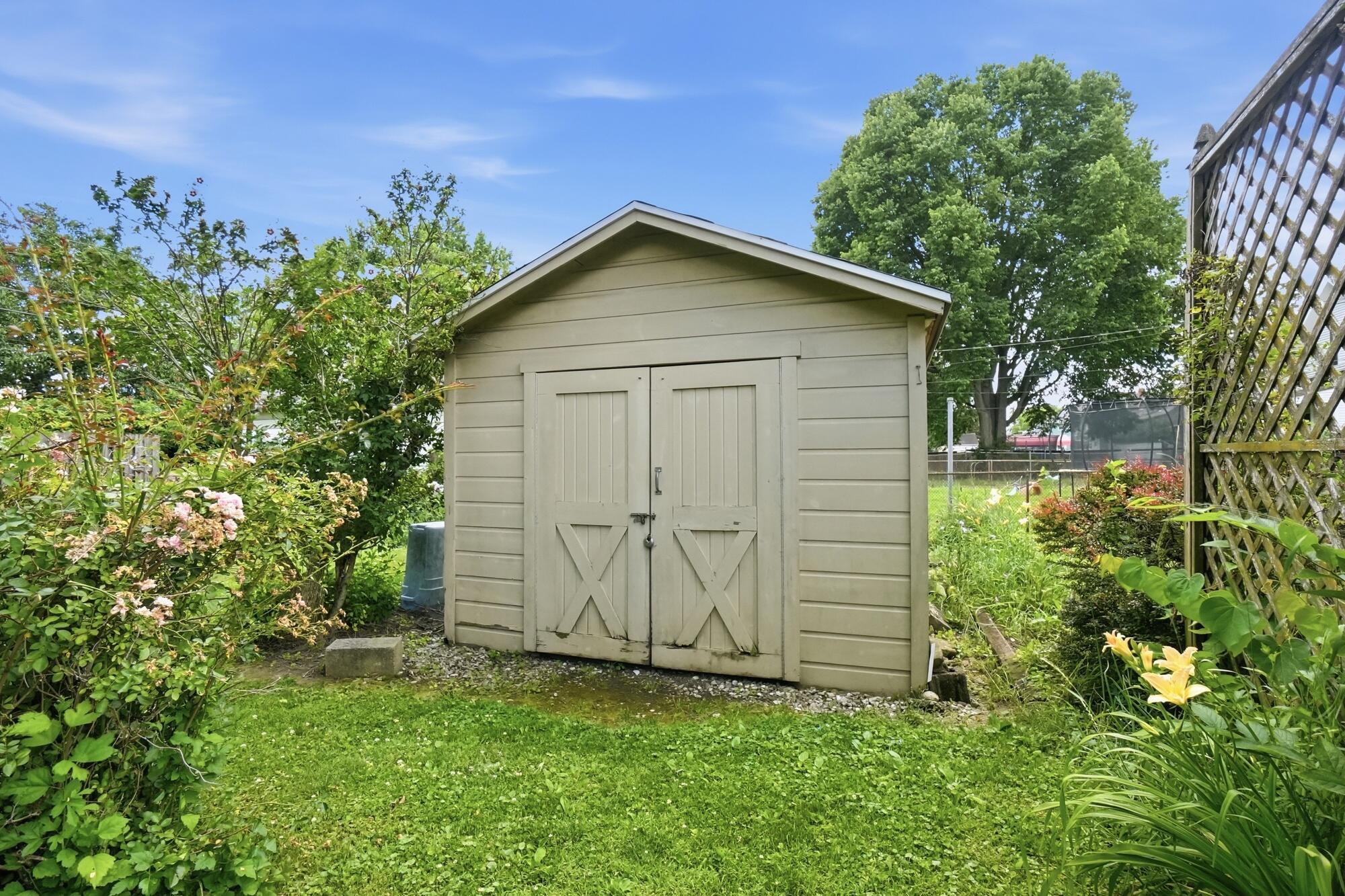 204 Belleaire, Springfield, Ohio 45503