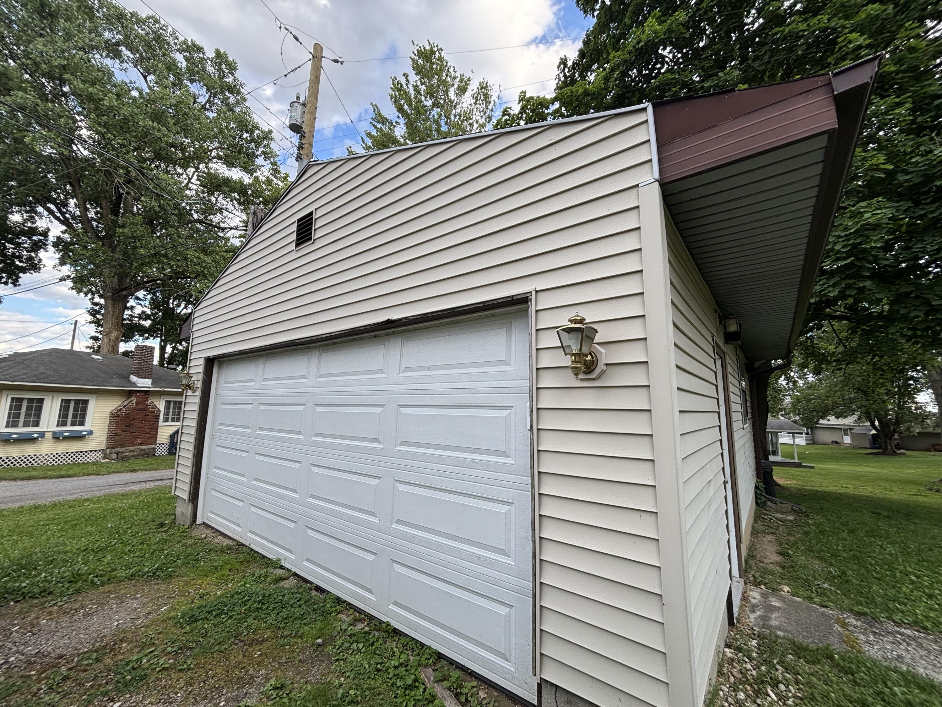 11231 Fairview, Lakeview, Ohio 43331