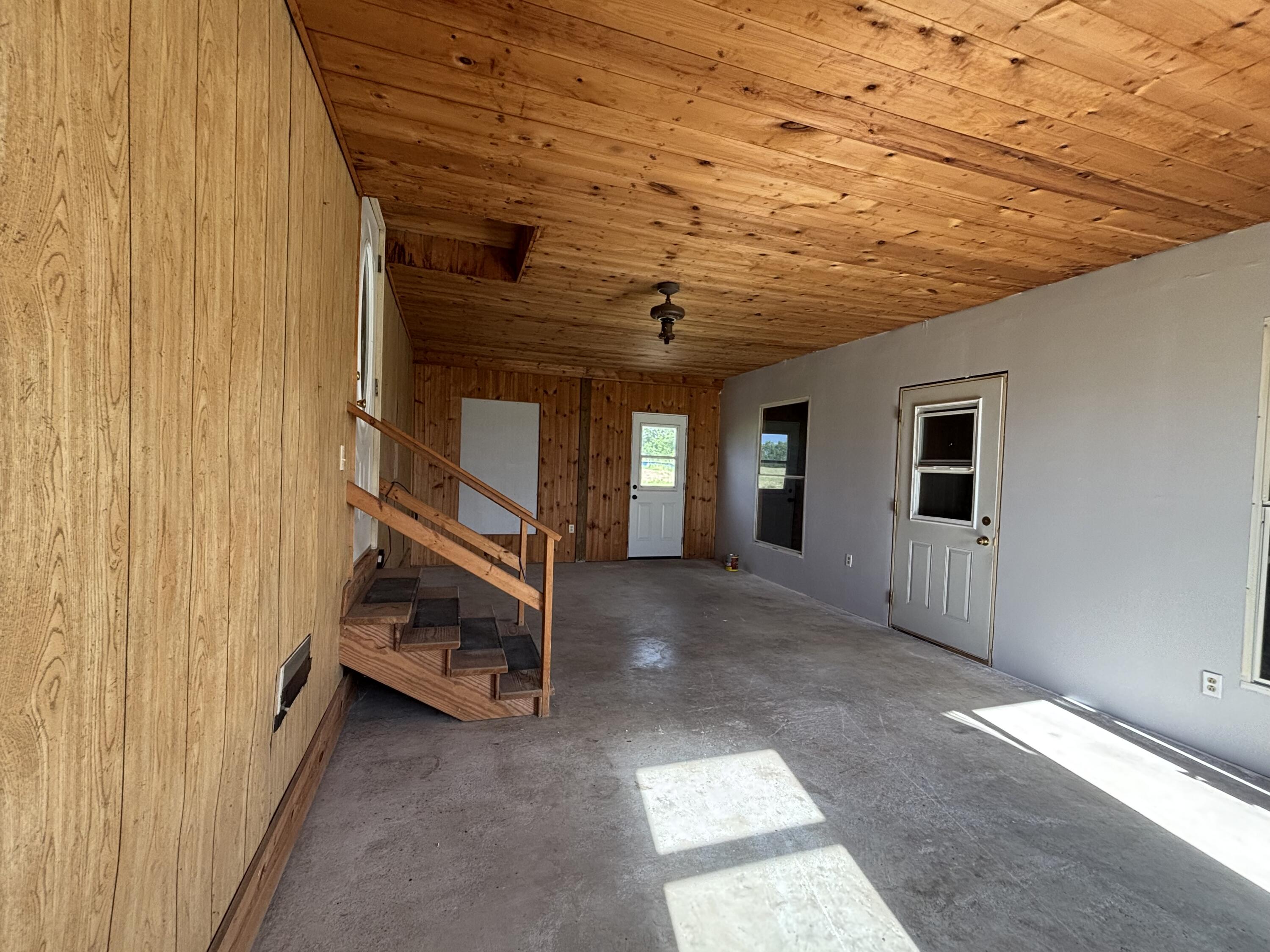 7038 State Route 117, Huntsville, Ohio 43324