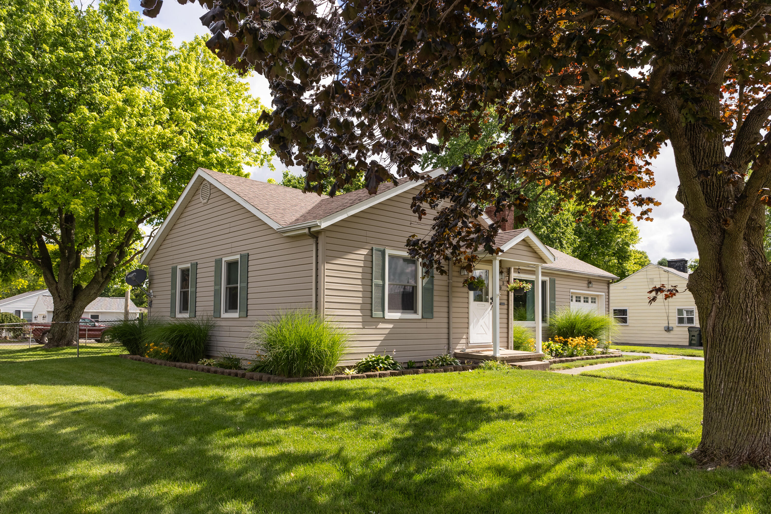 1493 Croydon, Troy, Ohio 45373